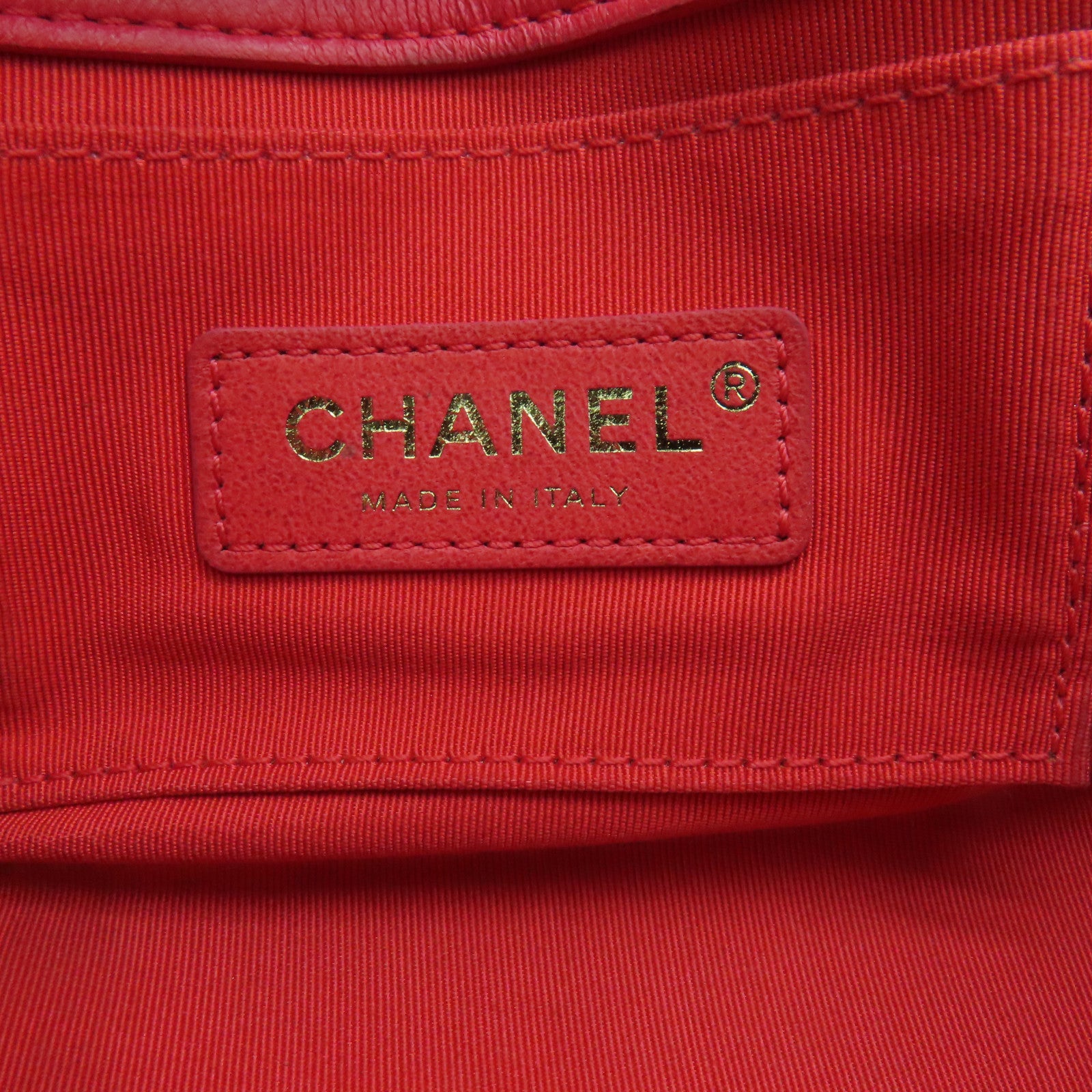 CHANEL 菱格牛皮皮革Chain Shoulder金扣肩背袋红色