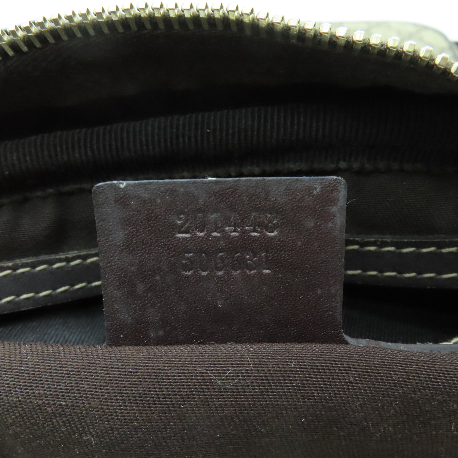 GUCCI 塗層帆布Shoulder Bag金扣肩背袋啡色