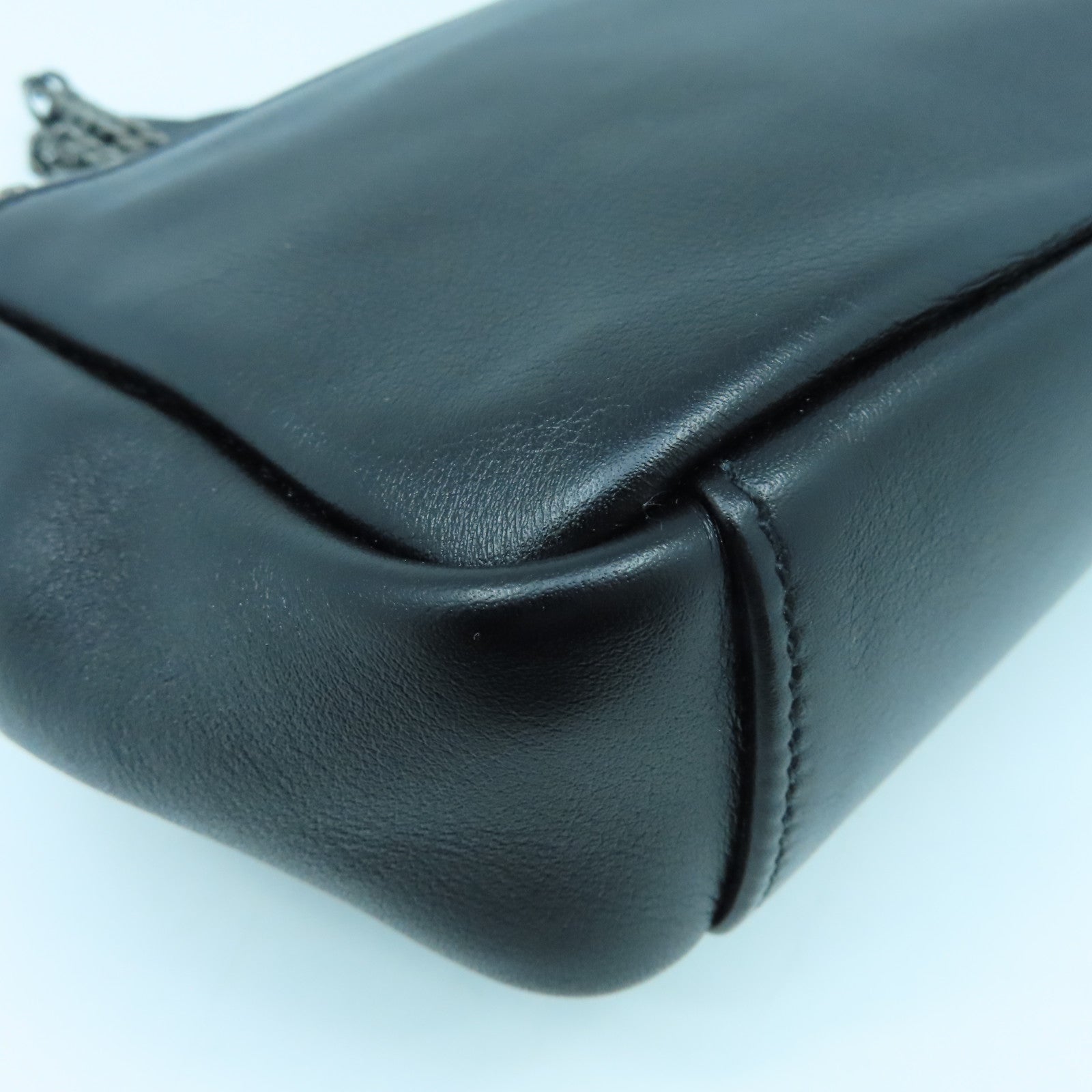 SAINT LAURENT Leather Chain Shoulder Silver Buckle Shoulder Bag Black