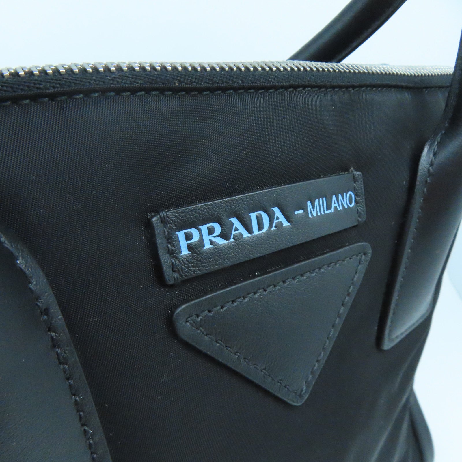 PRADA 尼龙/牛皮皮革2way Shoulder Bag银扣手挽肩背两用袋黑色