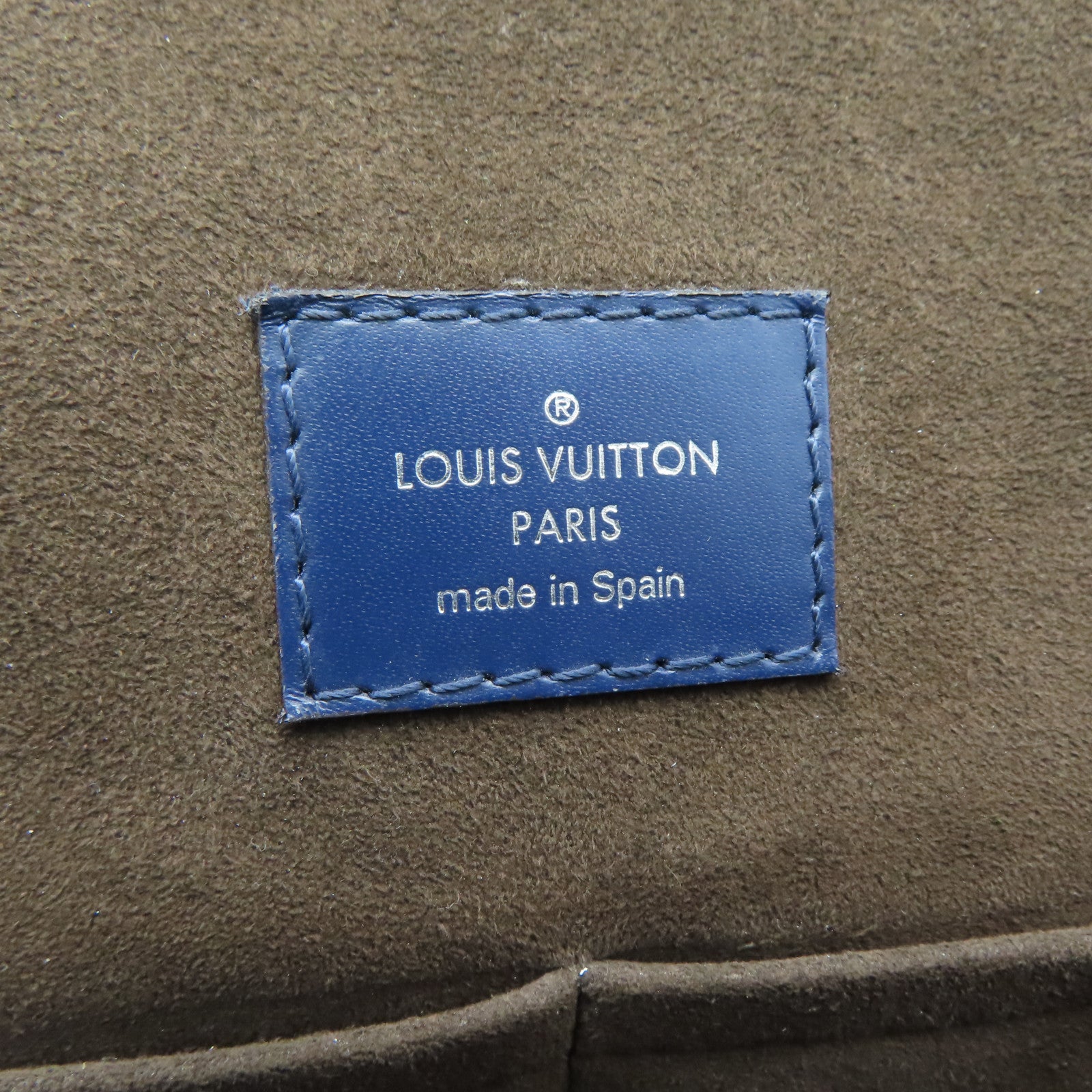 LOUIS VUITTON [Sharp Discount] Epi Cluny MM Silver Buckle Chain Shoulder Bag Blue