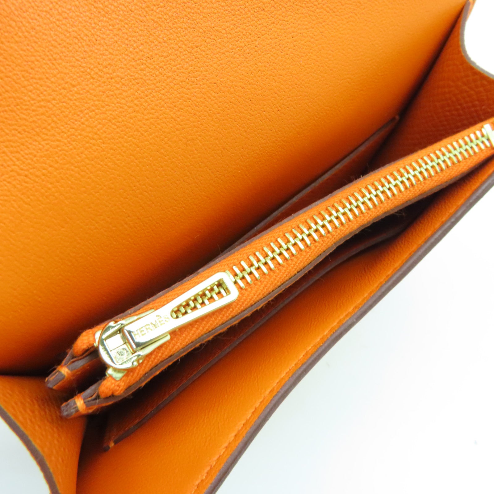HERMES Epsom皮革Constance Silm金扣錢包橙色