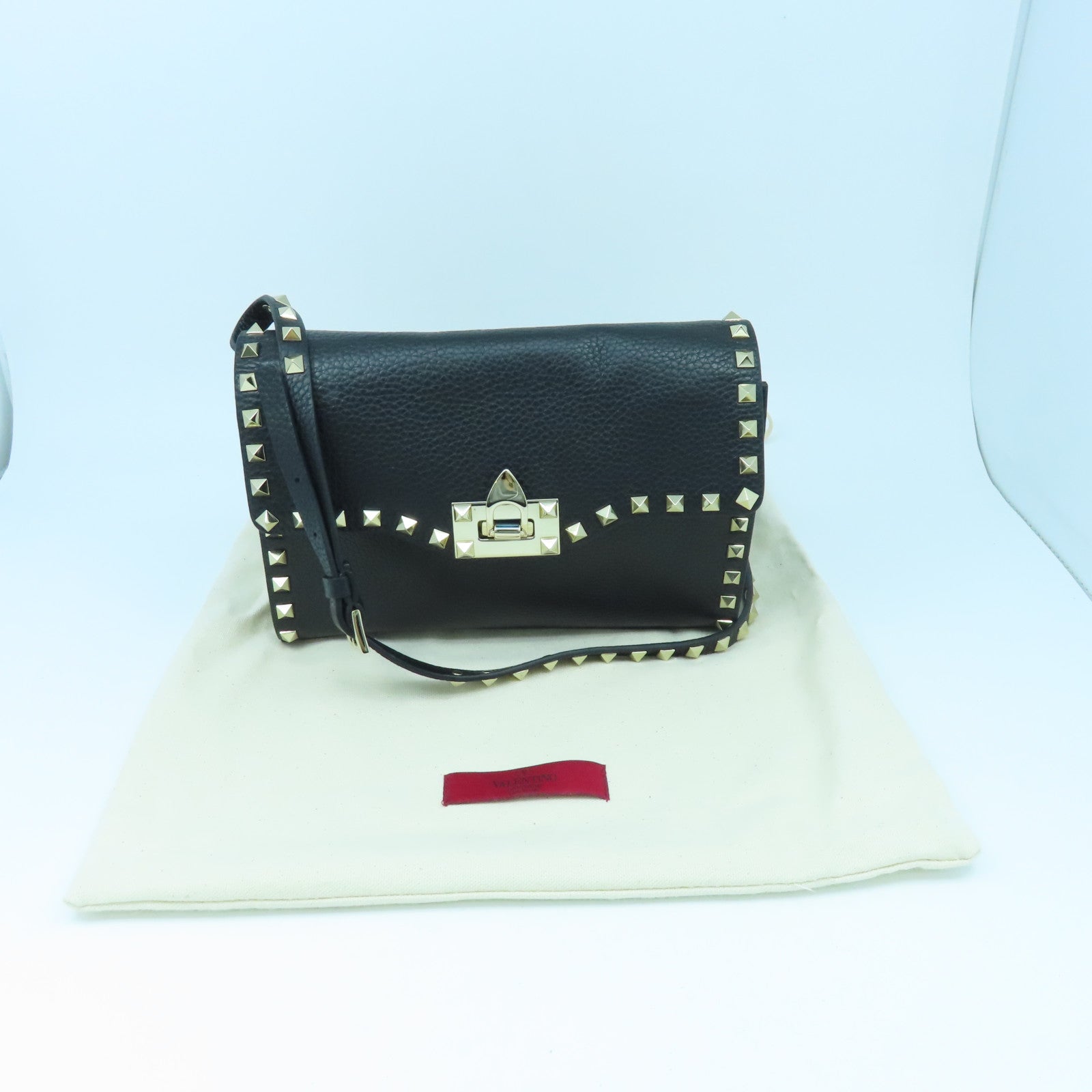 Valentino Calfskin Leather Garavani Rockstud Shoulder Bag Gold Buckle Shoulder Bag Black