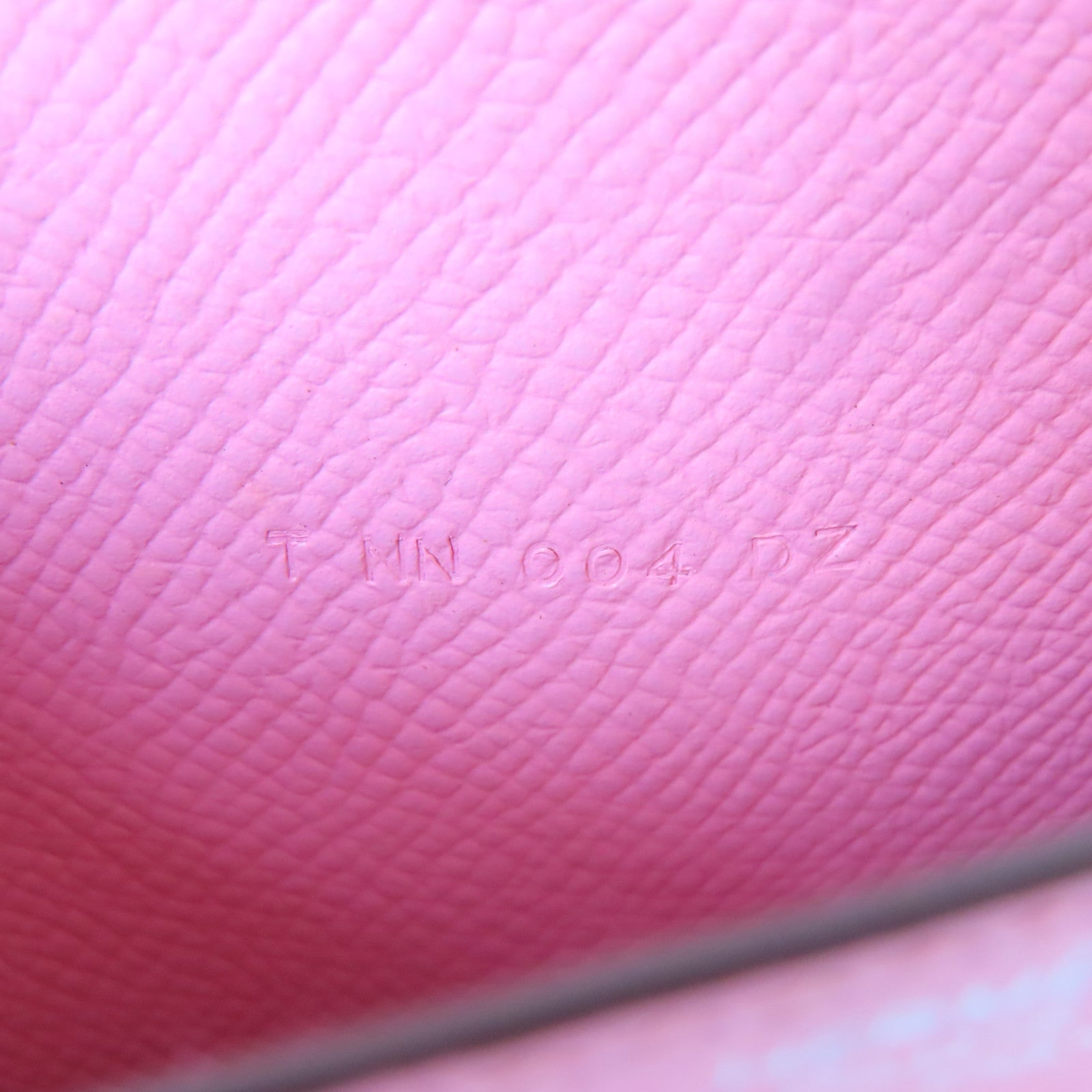 HERMES Veau Epsom皮革Constance Wallet銀扣長錢包Rose Confetti糖果粉色