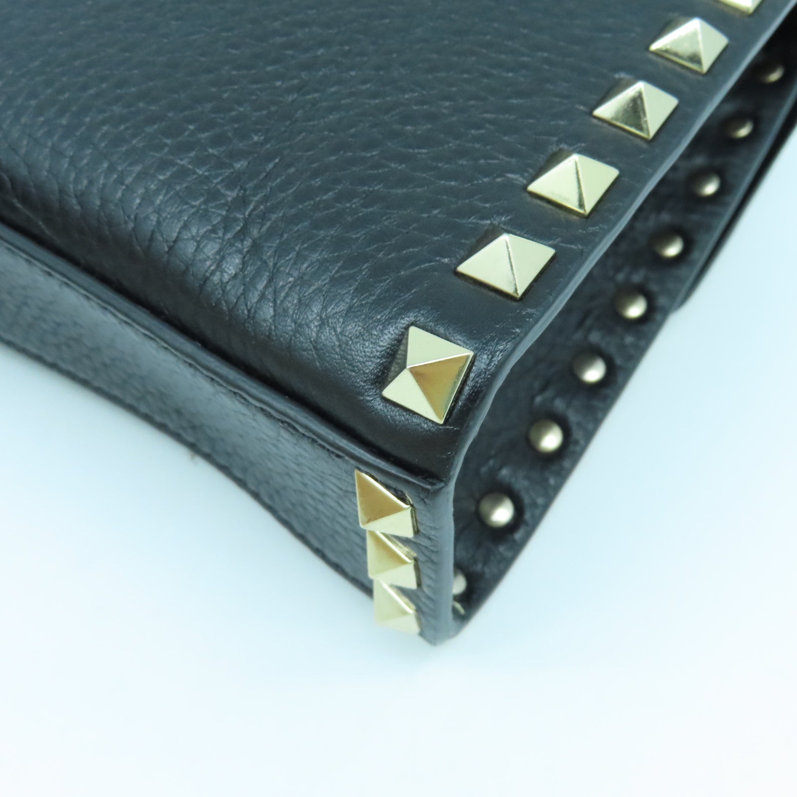 Valentino Calfskin Leather Garavani Rockstud Shoulder Bag Gold Buckle Shoulder Bag Black