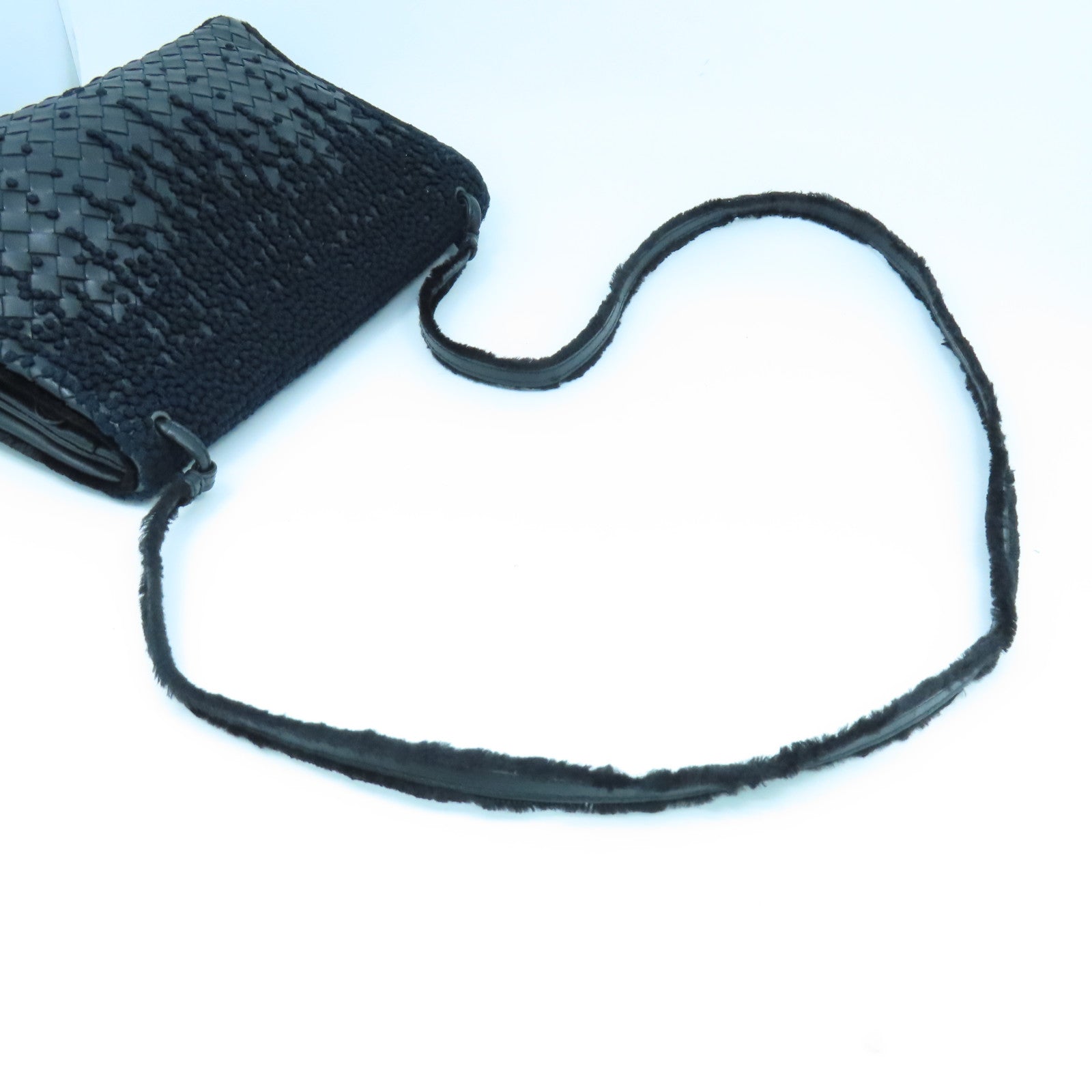 BOTTEGA VENETA 织纹皮革Shoulder Bag肩背袋黑色