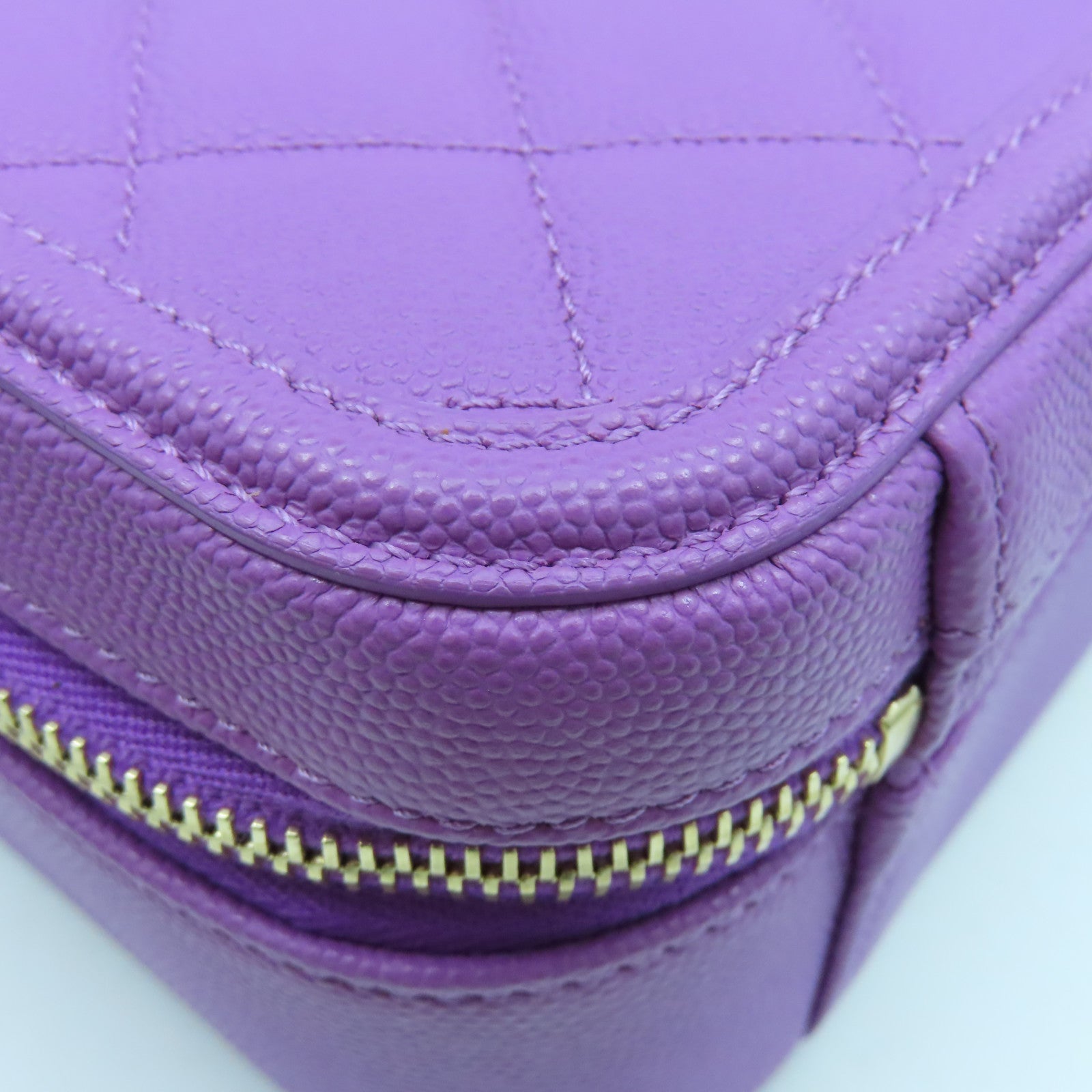 CHANEL 菱格Caviar皮革Vanity Bag金扣手挽肩背兩用袋紫色