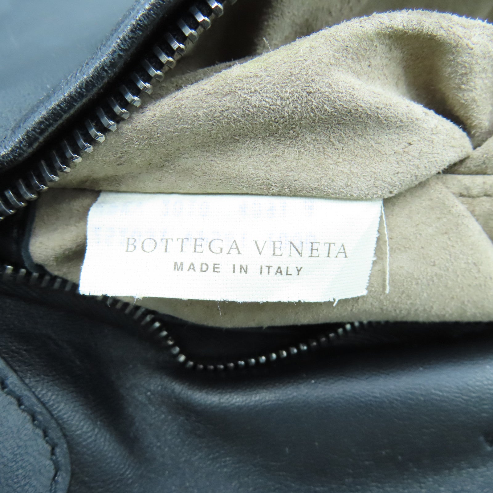 BOTTEGA VENETA 织纹皮革Shoulder Bag肩背袋黑色