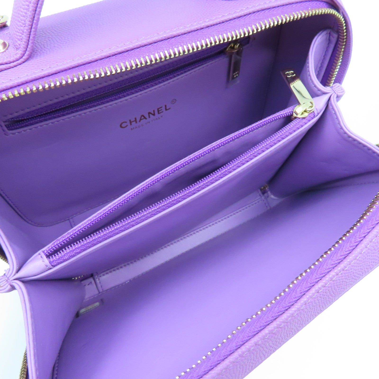 CHANEL 菱格Caviar皮革Vanity Bag金扣手挽肩背兩用袋紫色