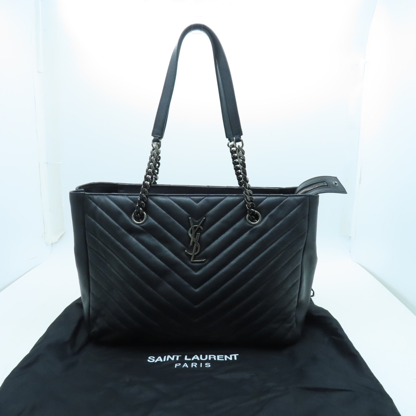 SAINT LAURENT cowhide leather Shoulder Bag silver buckle handle bag / shoulder bag black
