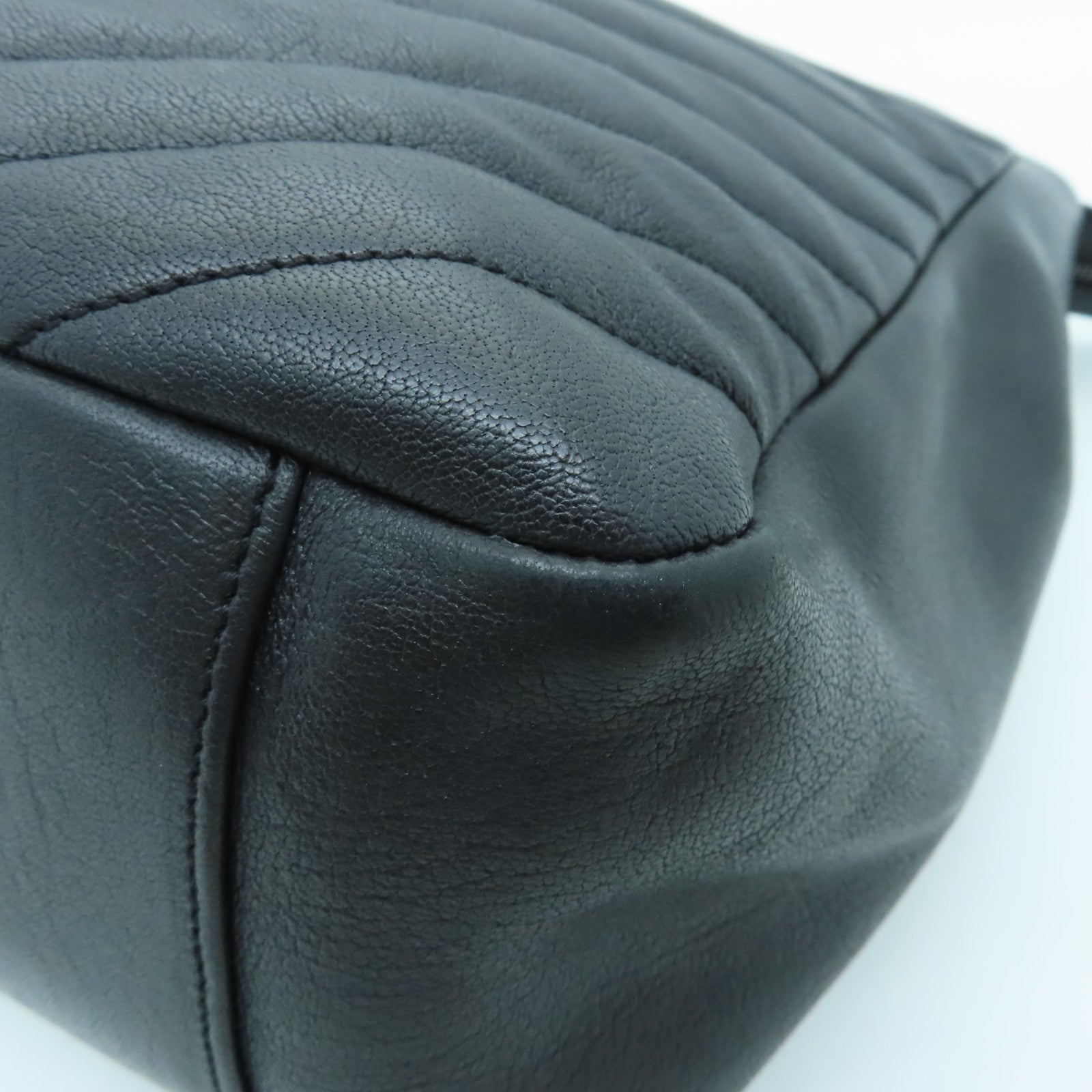 SAINT LAURENT cowhide leather Shoulder Bag silver buckle handle bag / shoulder bag black