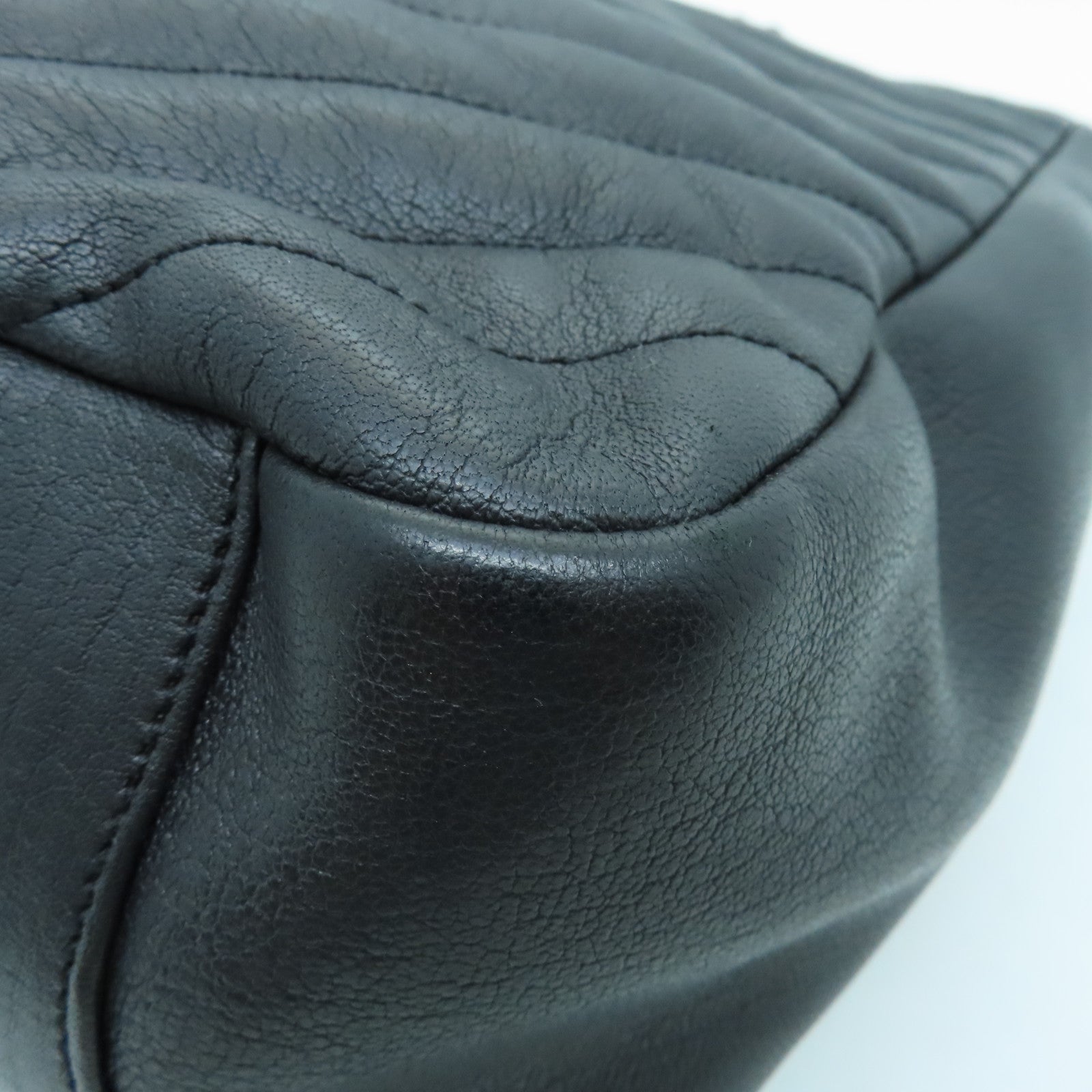 SAINT LAURENT cowhide leather Shoulder Bag silver buckle handle bag / shoulder bag black