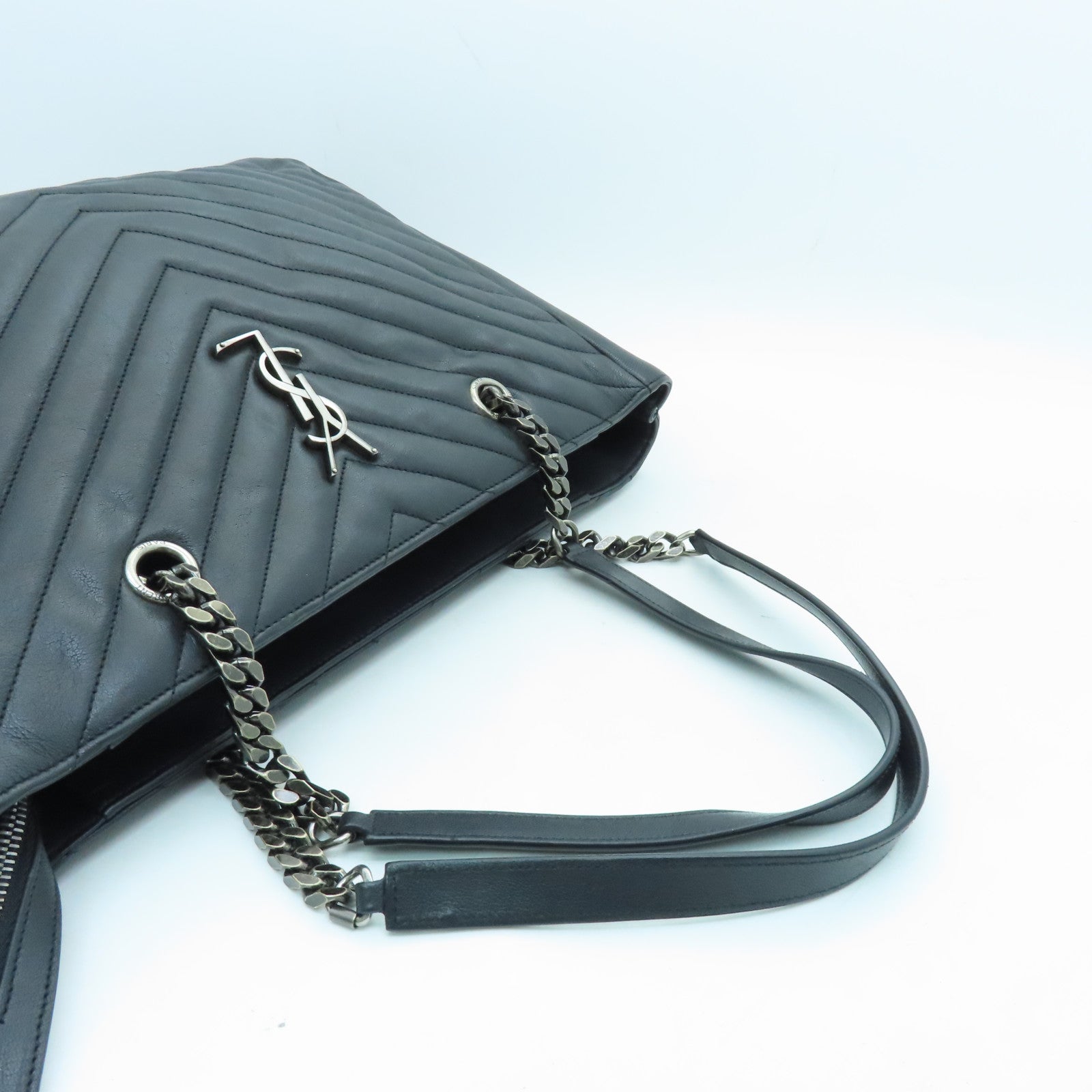 SAINT LAURENT cowhide leather Shoulder Bag silver buckle handle bag / shoulder bag black