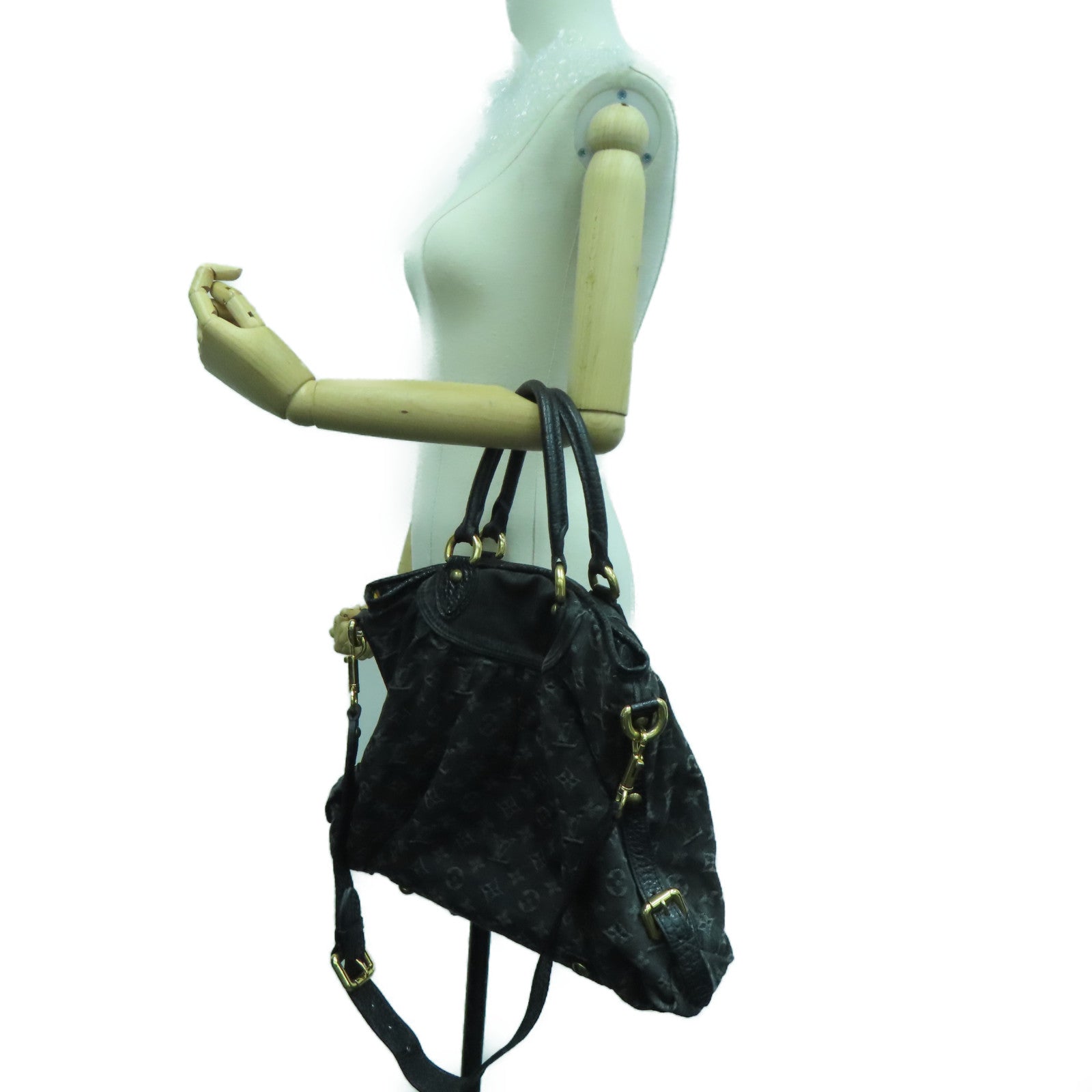 LOUIS VUITTON 【激減優惠】Monogram Denim Neo Cabby MM金扣手挽肩背兩用袋黑色