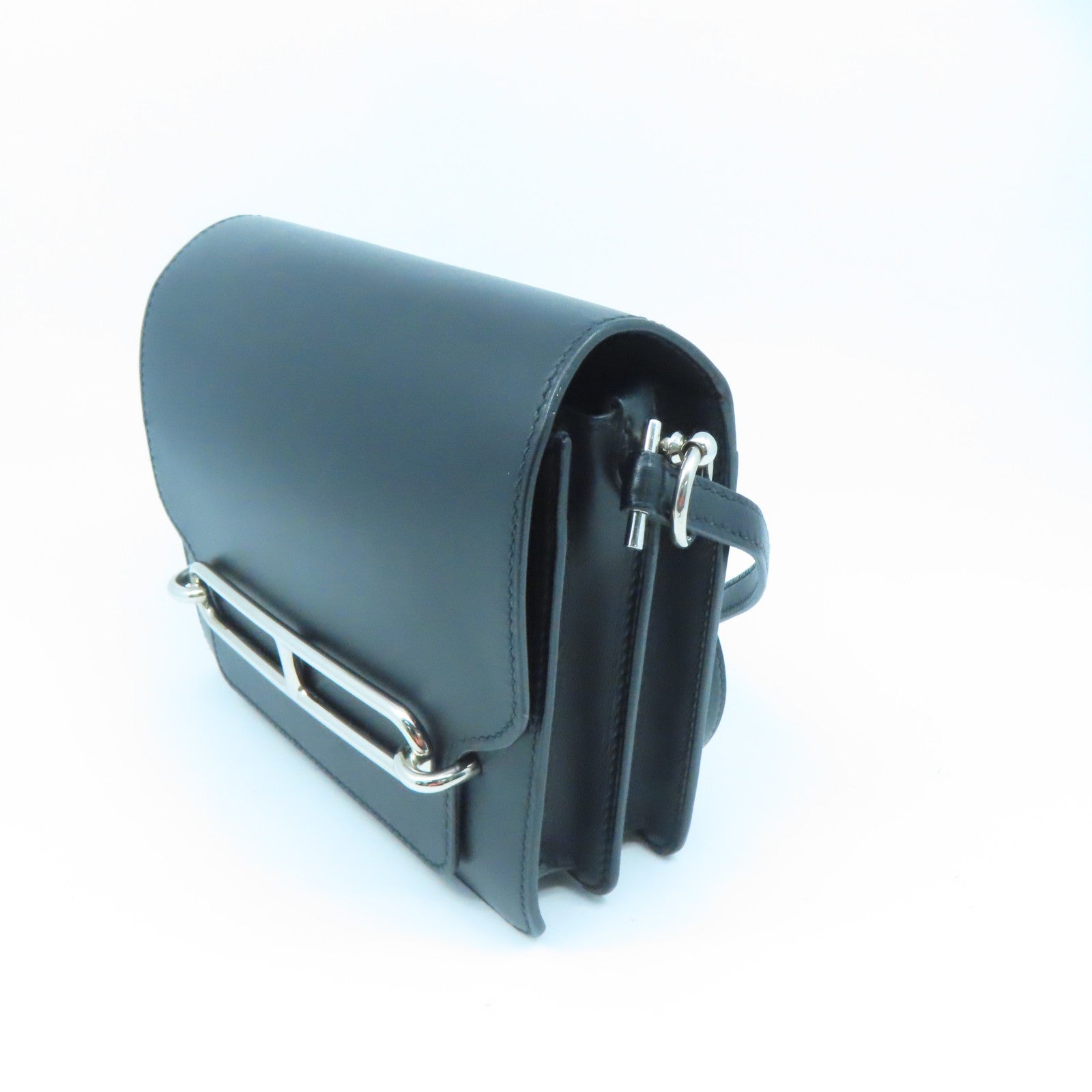 HERMES Swift皮革Mini Roulis銀扣肩背袋黑色