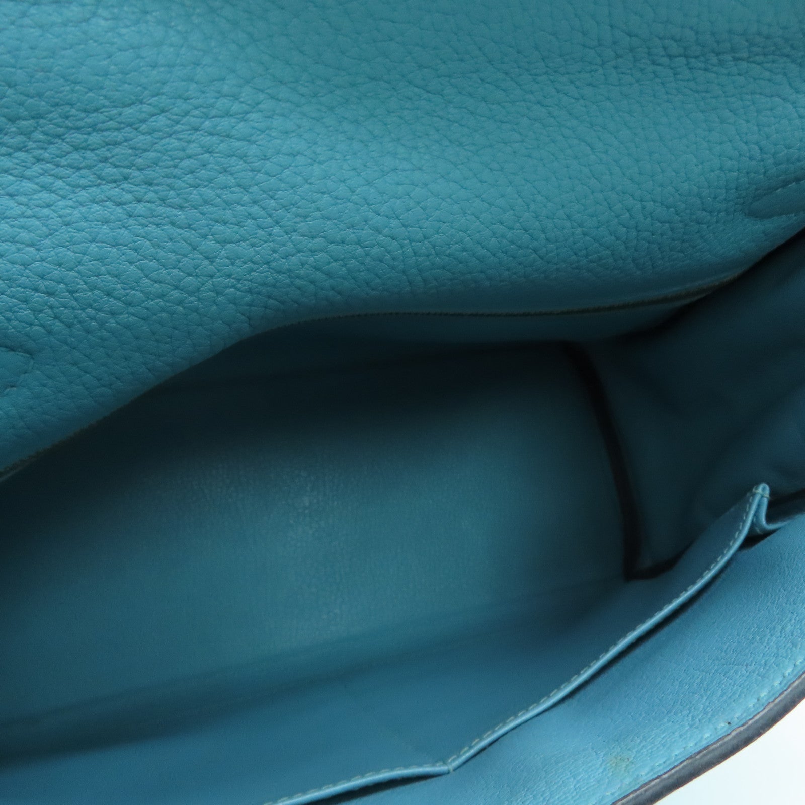 HERMES Clemence Leather Kelly 28 Gold Buckle Handle Shoulder Bag Light Blue