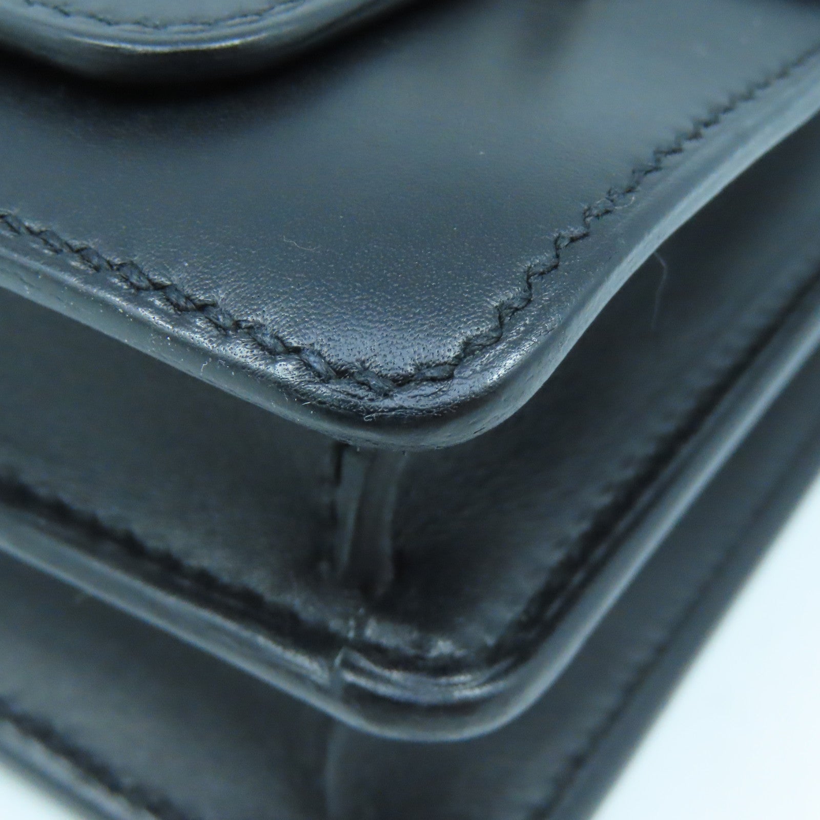 HERMES Swift皮革Mini Roulis銀扣肩背袋黑色