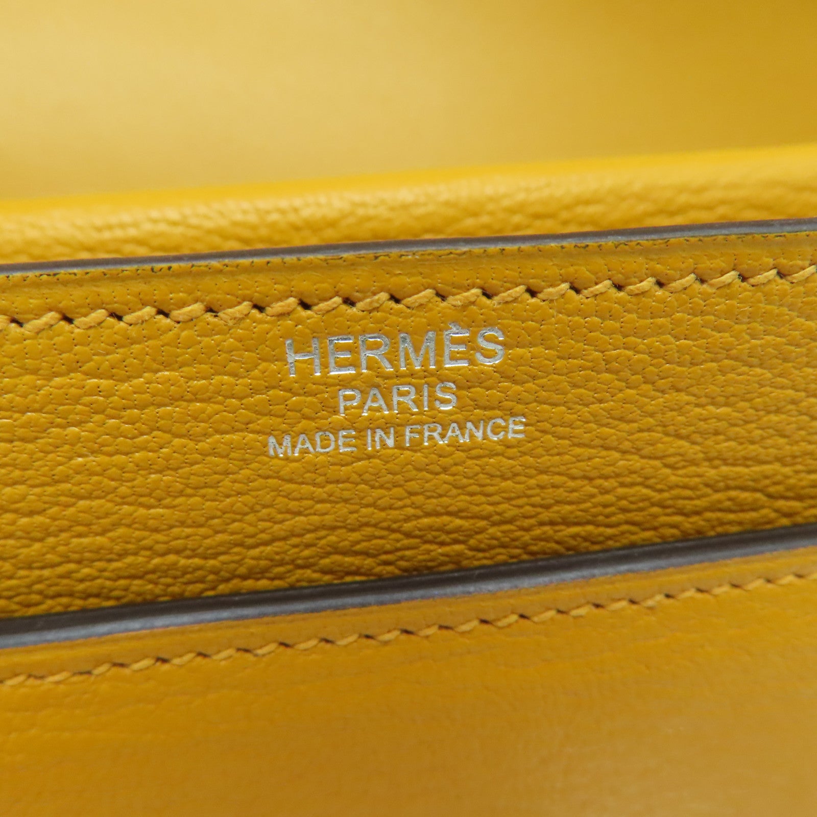 HERMES [Sharp Discount] Mysore Leather Verrou Clutch Silver