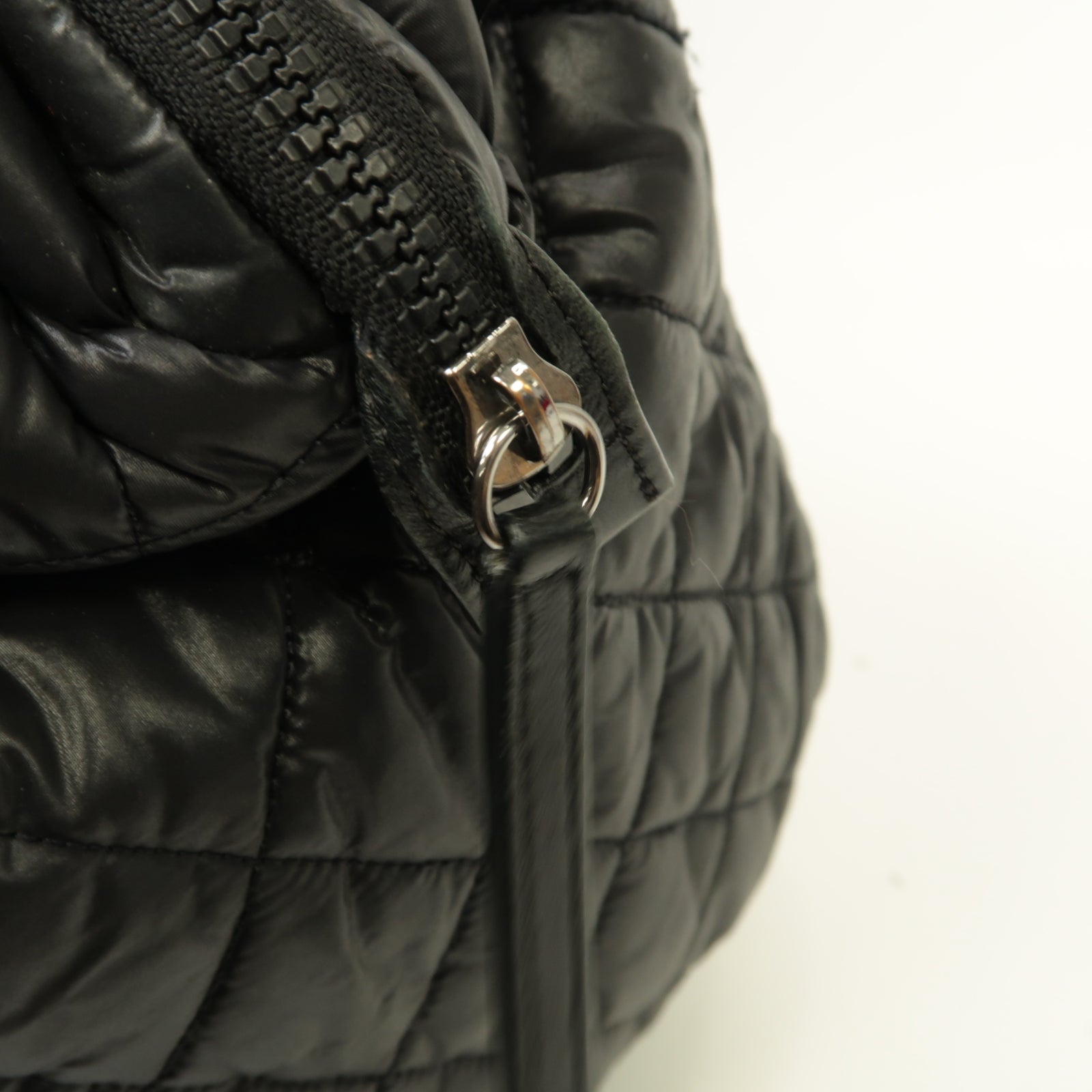 CHANEL 尼龍Coco Cocoon銀扣肩背袋黒色