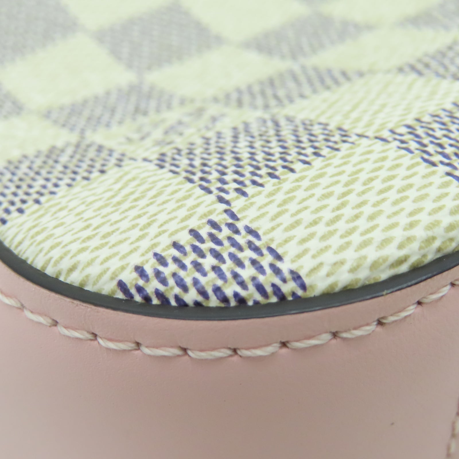 LOUIS VUITTON Damier Azur Saintonge金扣肩背袋白色/粉红色