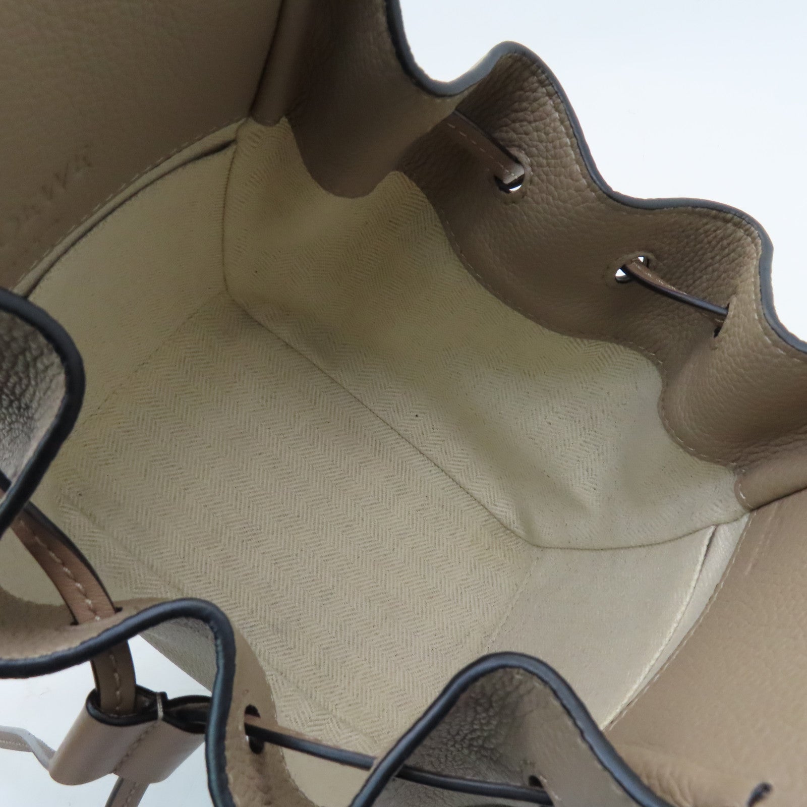 LOEWE 【激減優惠】牛皮皮革Mini Hammock金扣手挽肩背兩用袋啡色