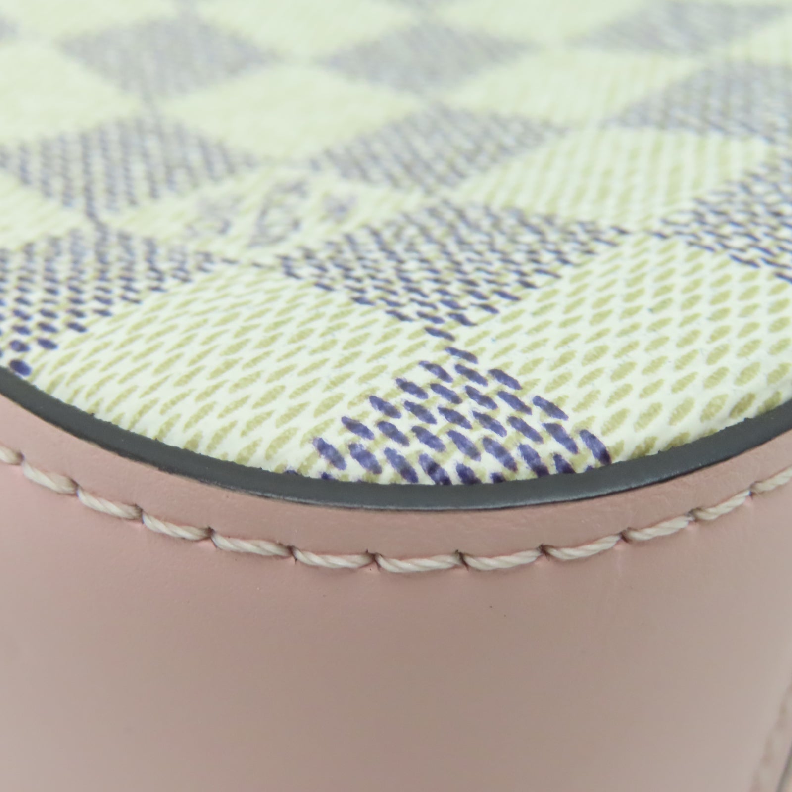 LOUIS VUITTON Damier Azur Saintonge金扣肩背袋白色/粉红色