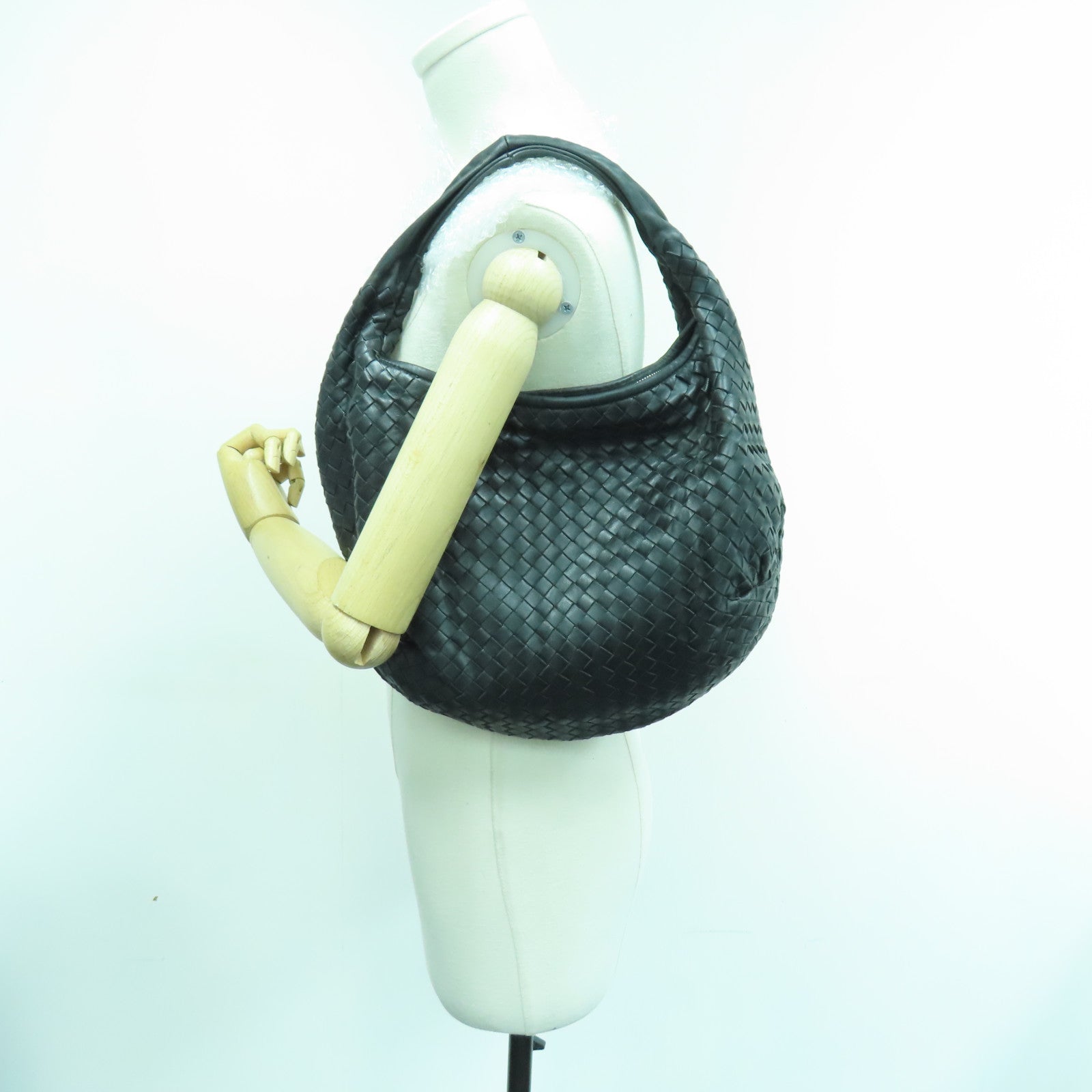 BOTTEGA VENETA Textured Leather Shoulder Bag Black