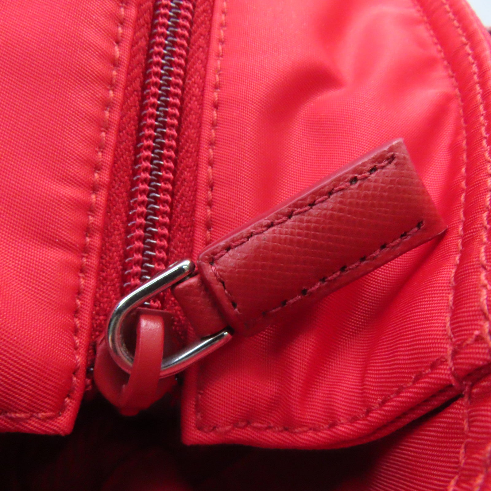 PRADA 尼龍2way Shoulder Bag銀扣手挽肩背兩用袋紅色