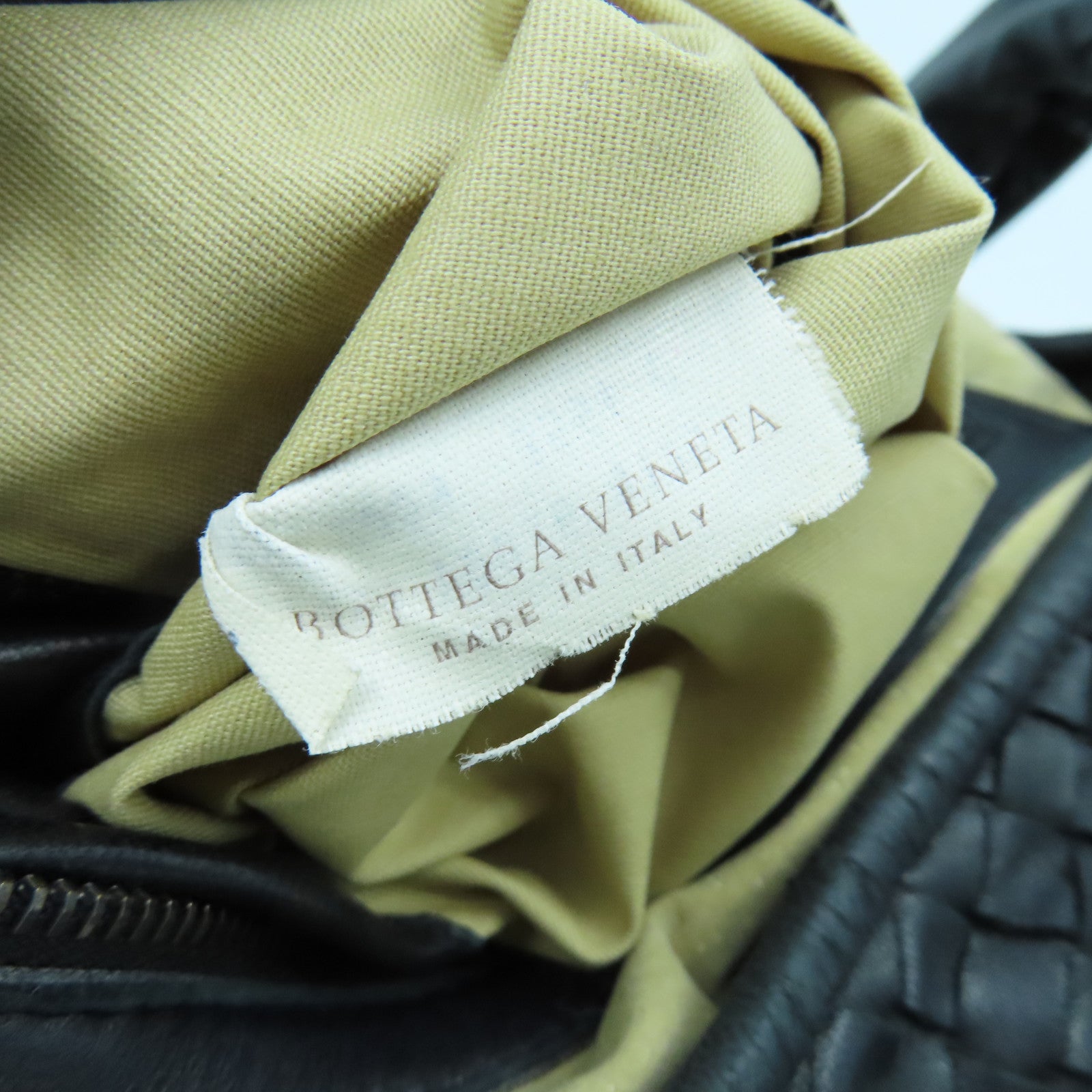 BOTTEGA VENETA Textured Leather Shoulder Bag Black