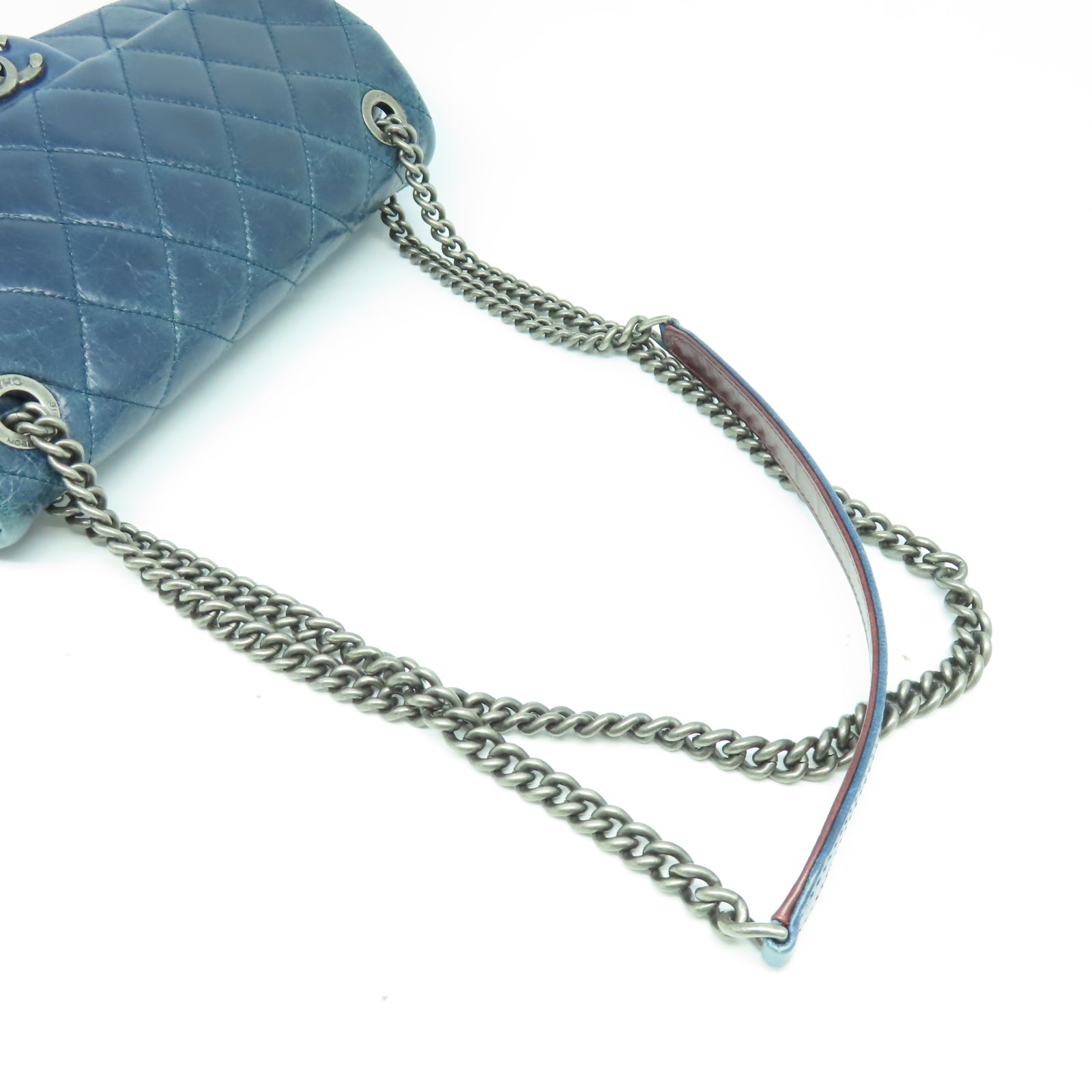 CHANEL 菱格牛皮皮革Chain Shoulder銀扣鏈帶肩背袋藍色