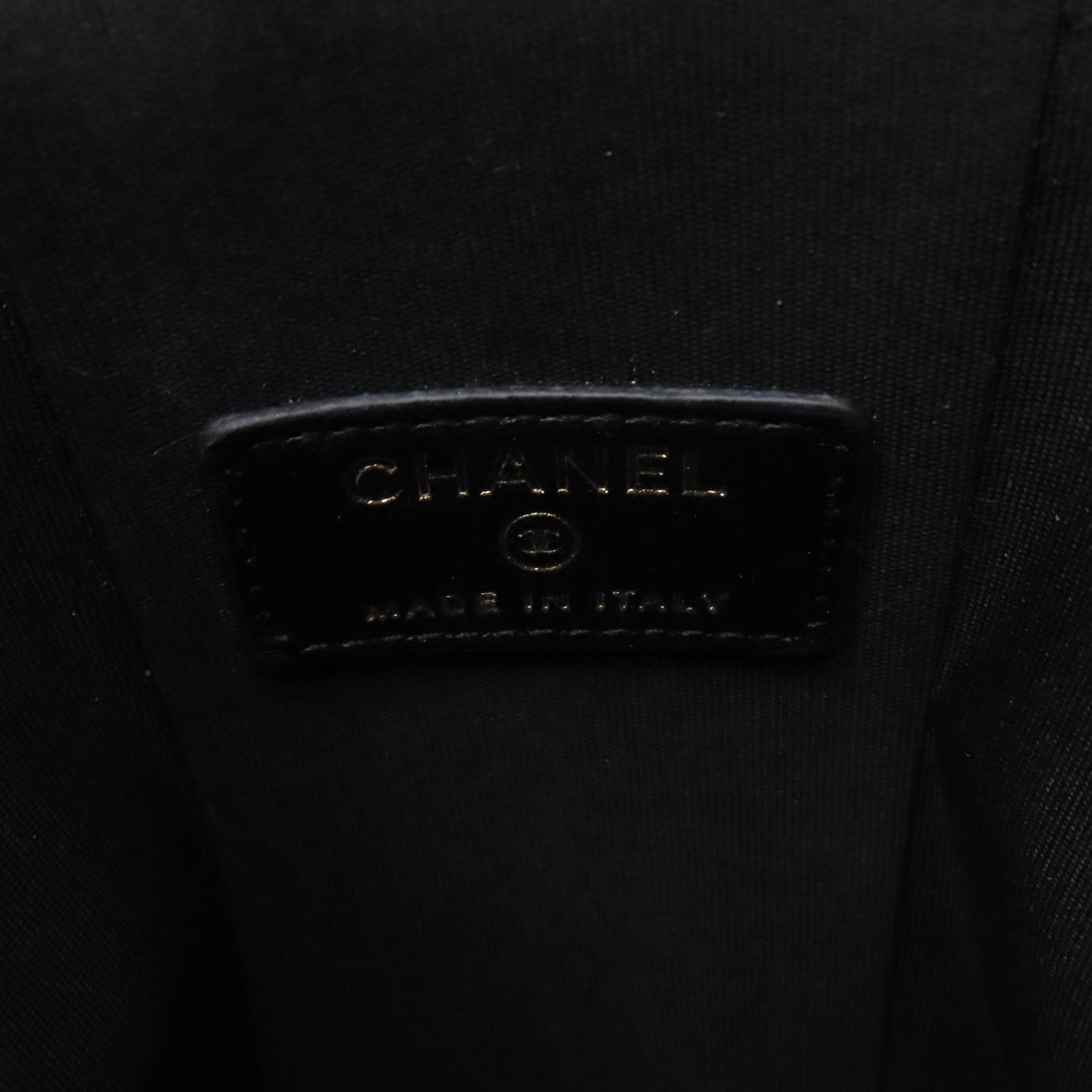 CHANEL 菱格羊皮皮革Chain Shoulder金扣鏈帶肩背袋黑色