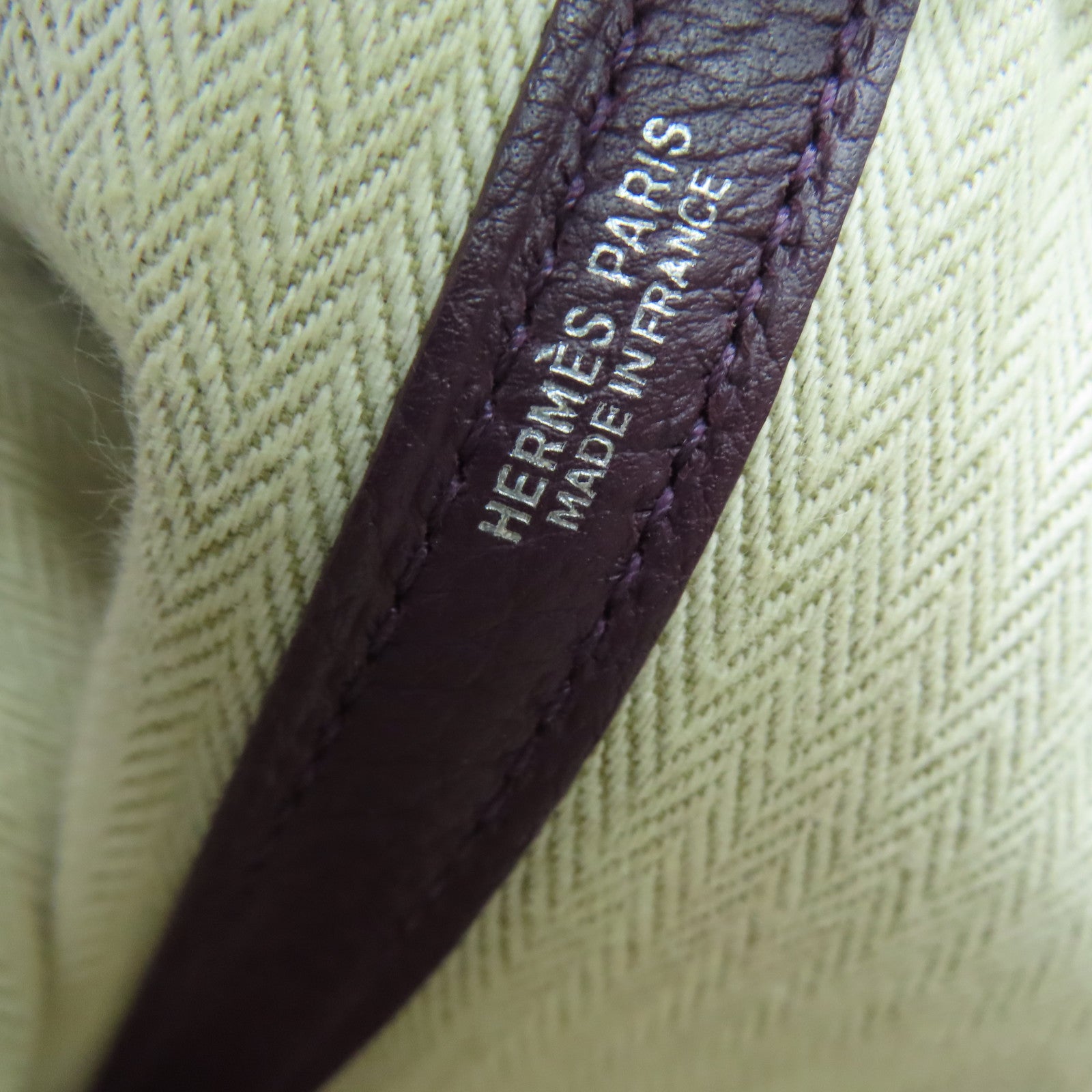 HERMES Negonda Leather GardenParty PM Silver Buckle Handle Bag Alligator Purple
