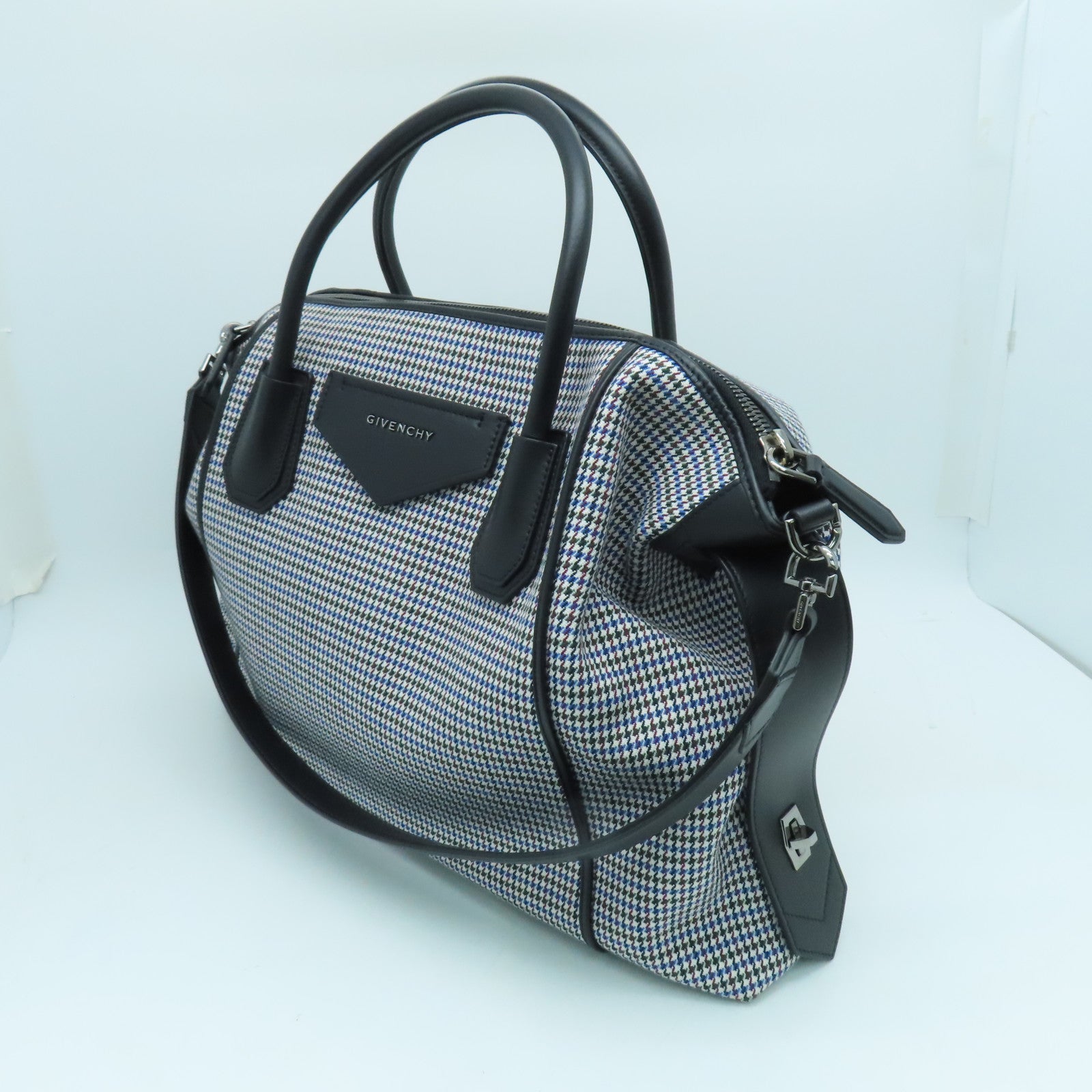 GIVENCHY Canvas/Leather Large Soft Antigona Tote Silver Buckle Handle Shoulder Bag Black/Multicolor
