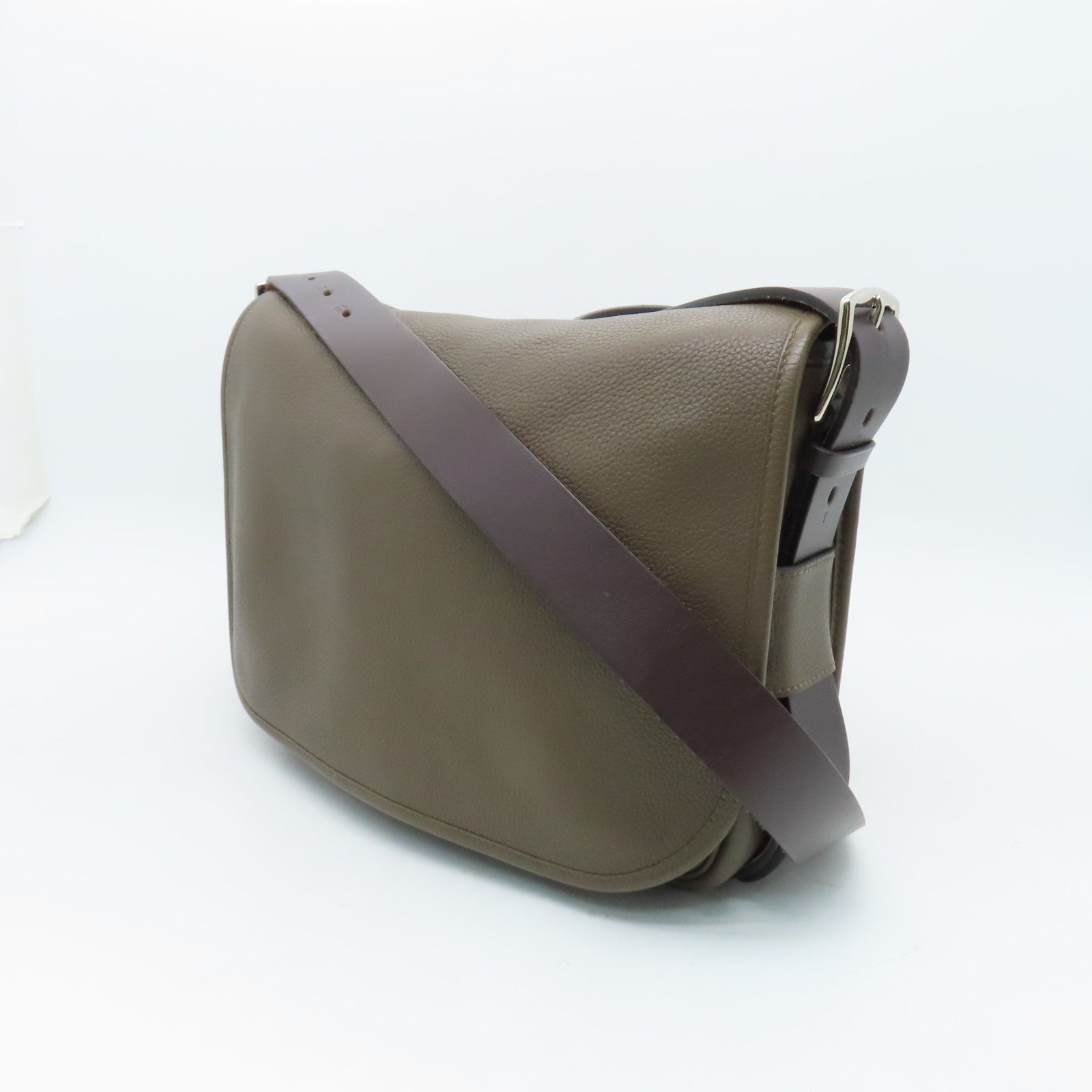 HERMES Clemence皮革Barda 30銀扣肩背袋Taupe棕色