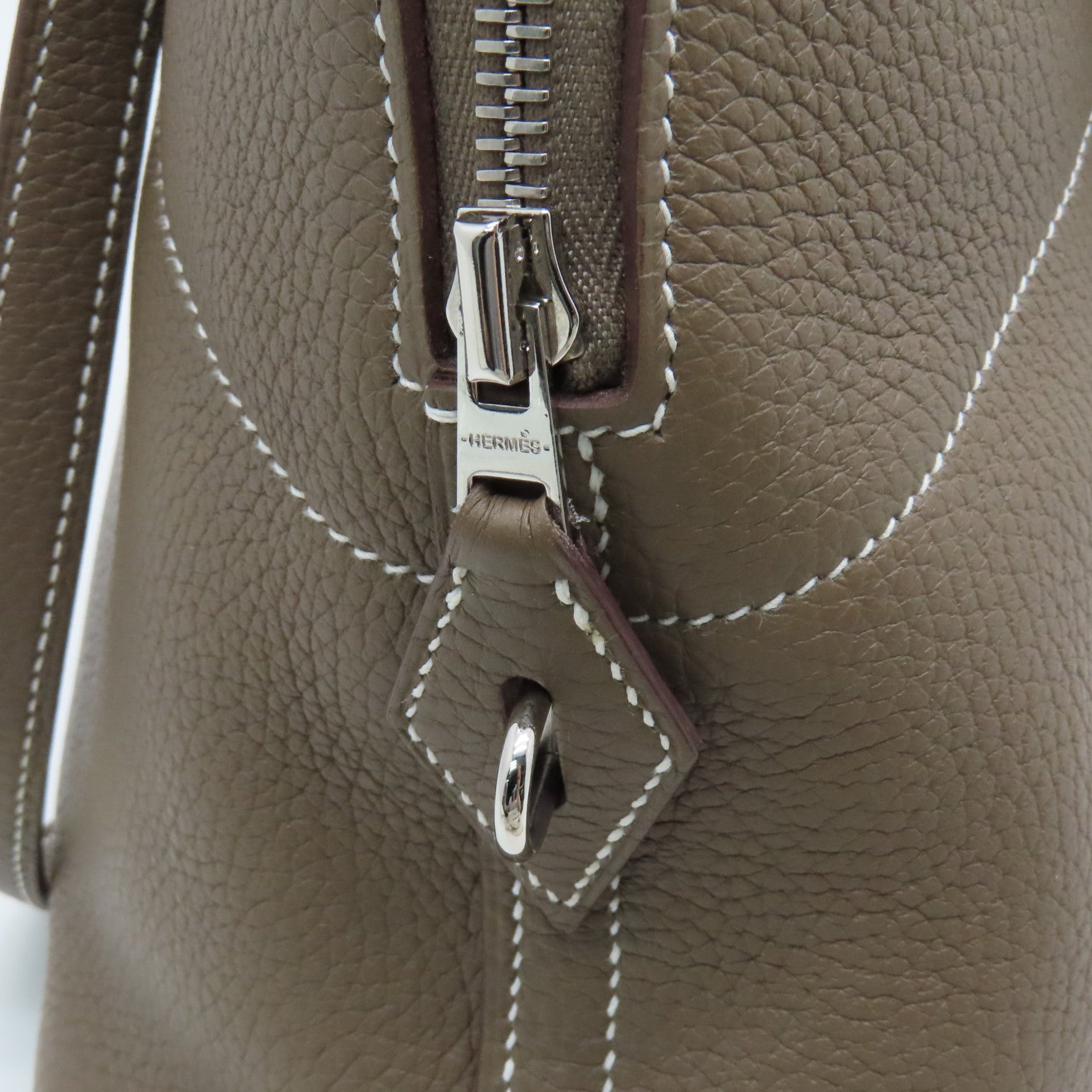 HERMES Clemence Leather Bolide 31 Silver Button Handle Bag Brown