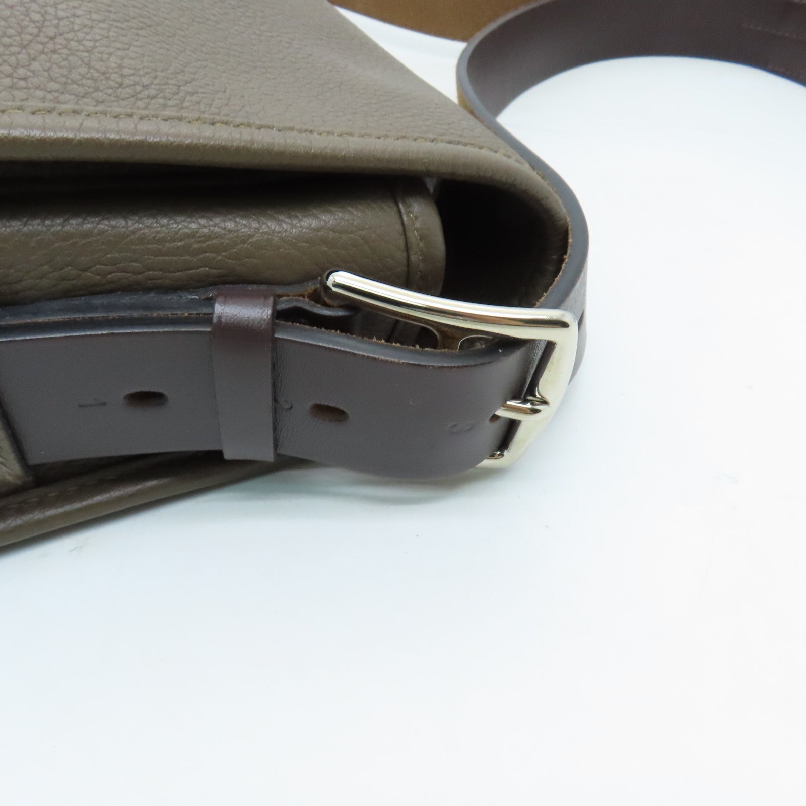 HERMES Clemence皮革Barda 30銀扣肩背袋Taupe棕色