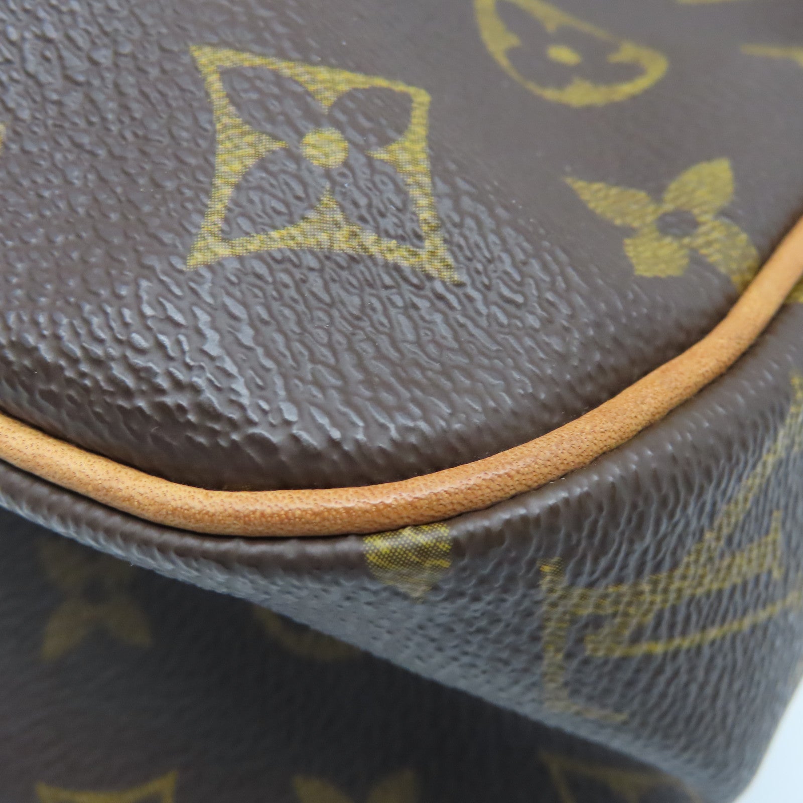 LOUIS VUITTON Monogram Cite GM金扣肩背袋棕色
