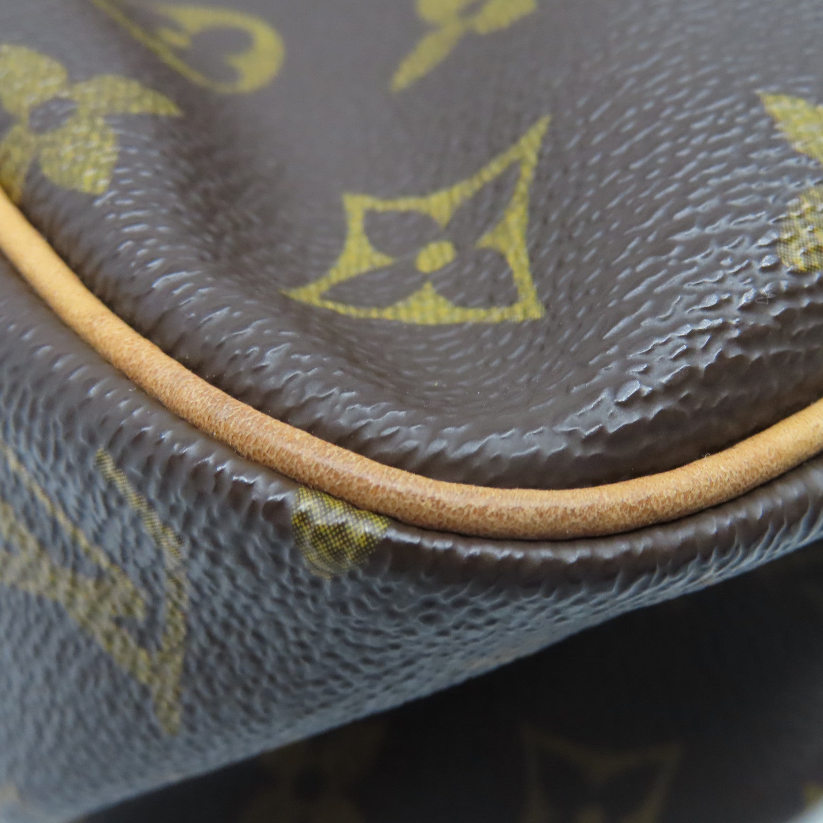 LOUIS VUITTON Monogram Cite GM金扣肩背袋棕色