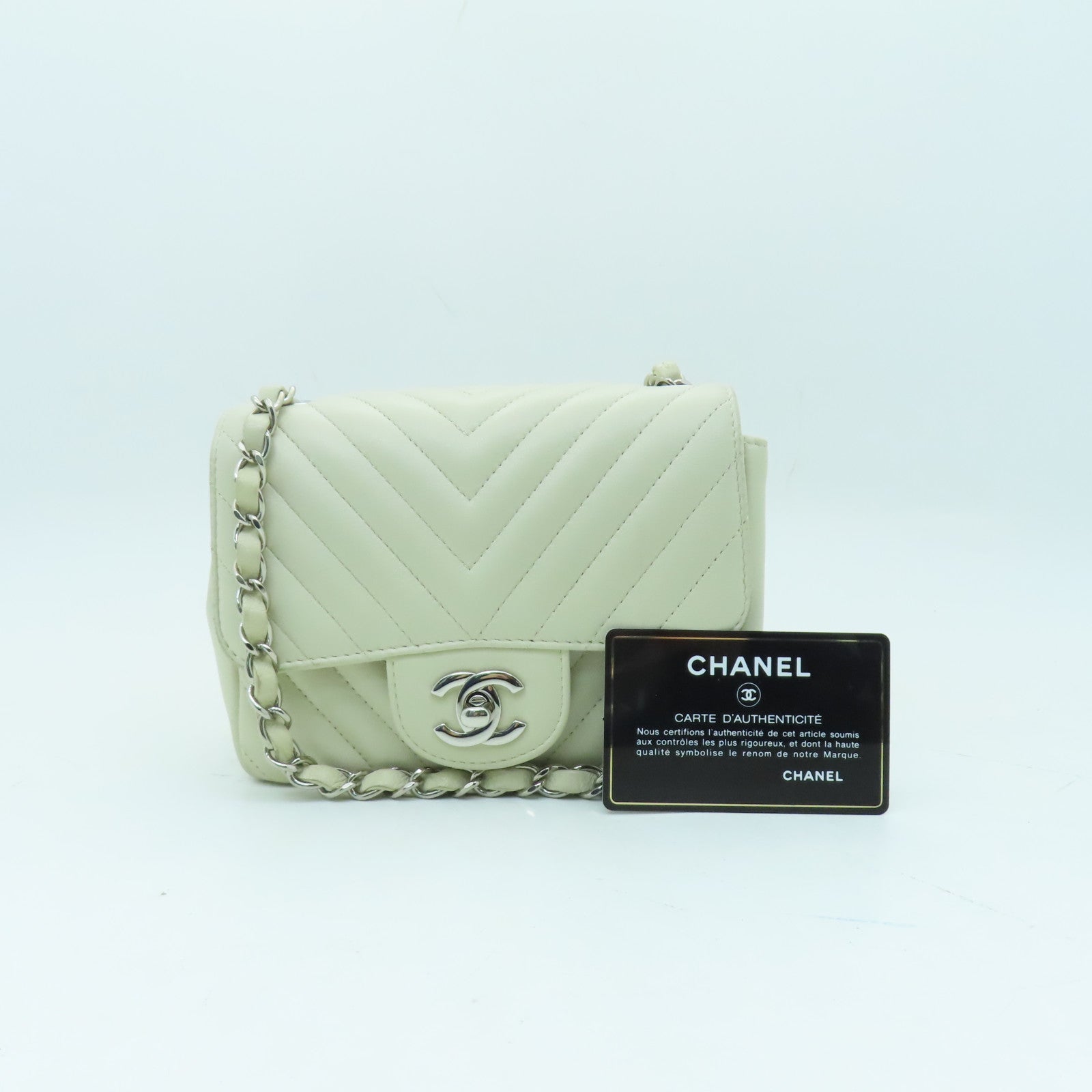 CHANEL 【激減優惠】斜紋羊皮皮革Shoulder Bag銀扣鏈帶肩背袋白色