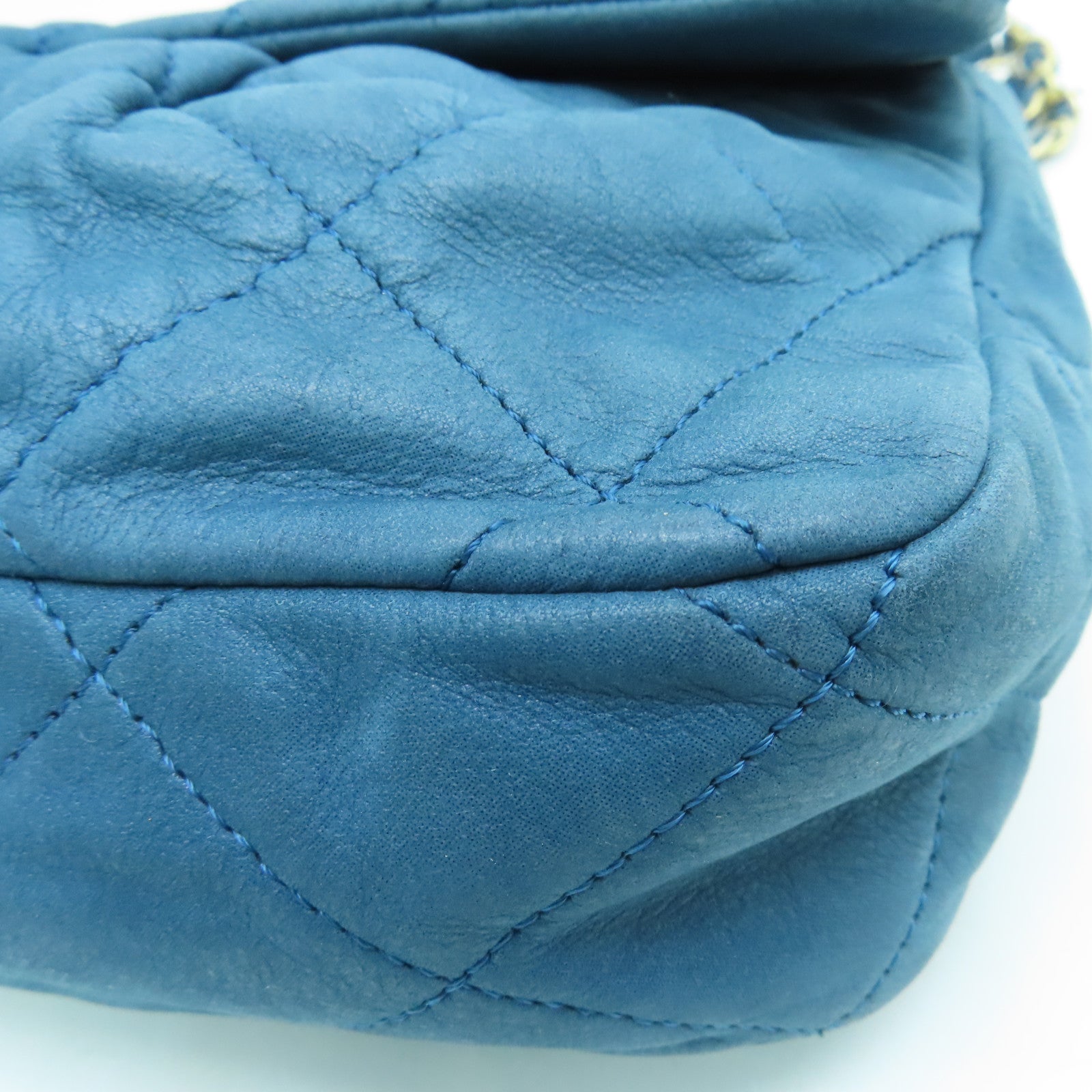 CHANEL 【激減優惠】牛皮皮革Chic Quilt Flap Bag金扣肩背袋藍色