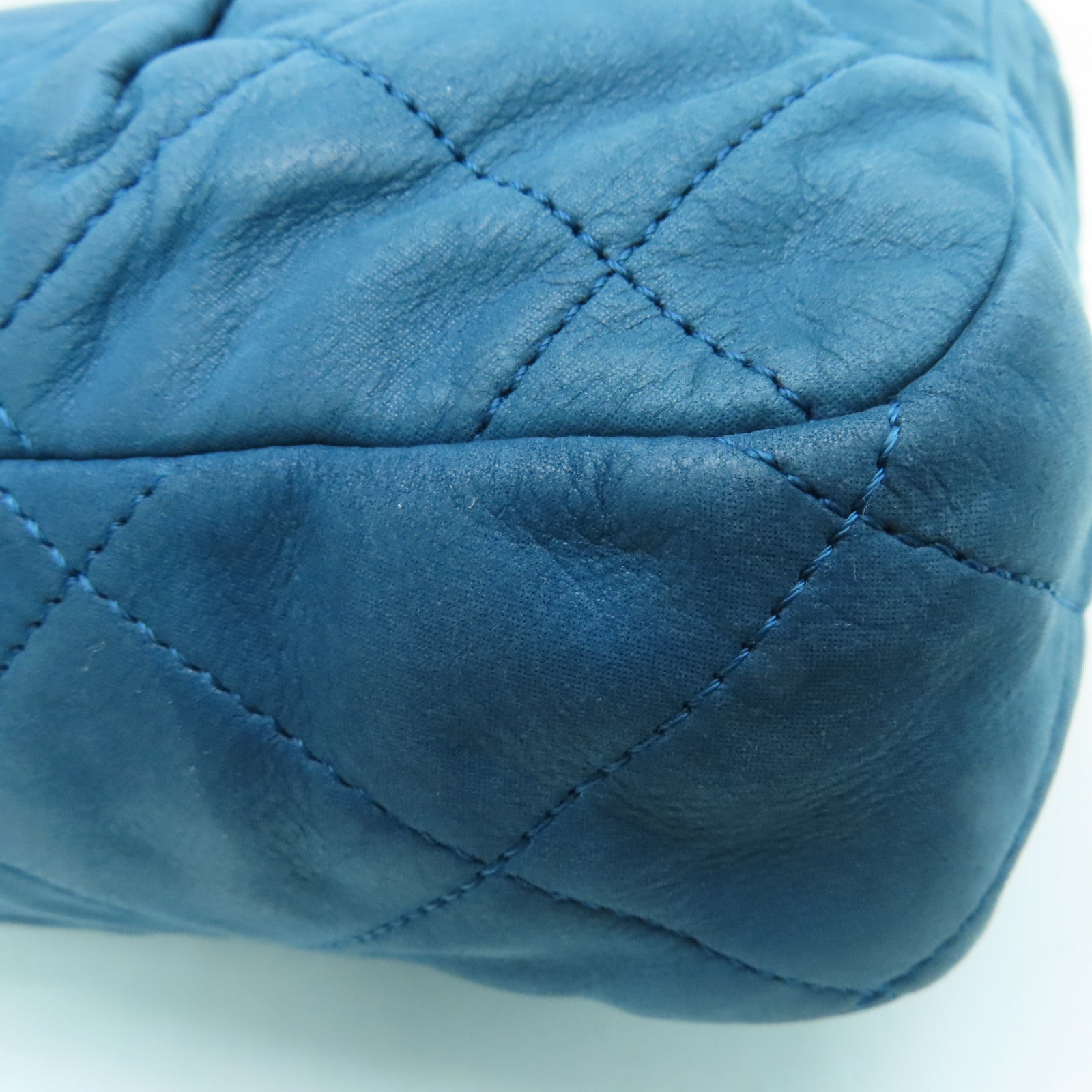 CHANEL 【激減優惠】牛皮皮革Chic Quilt Flap Bag金扣肩背袋藍色