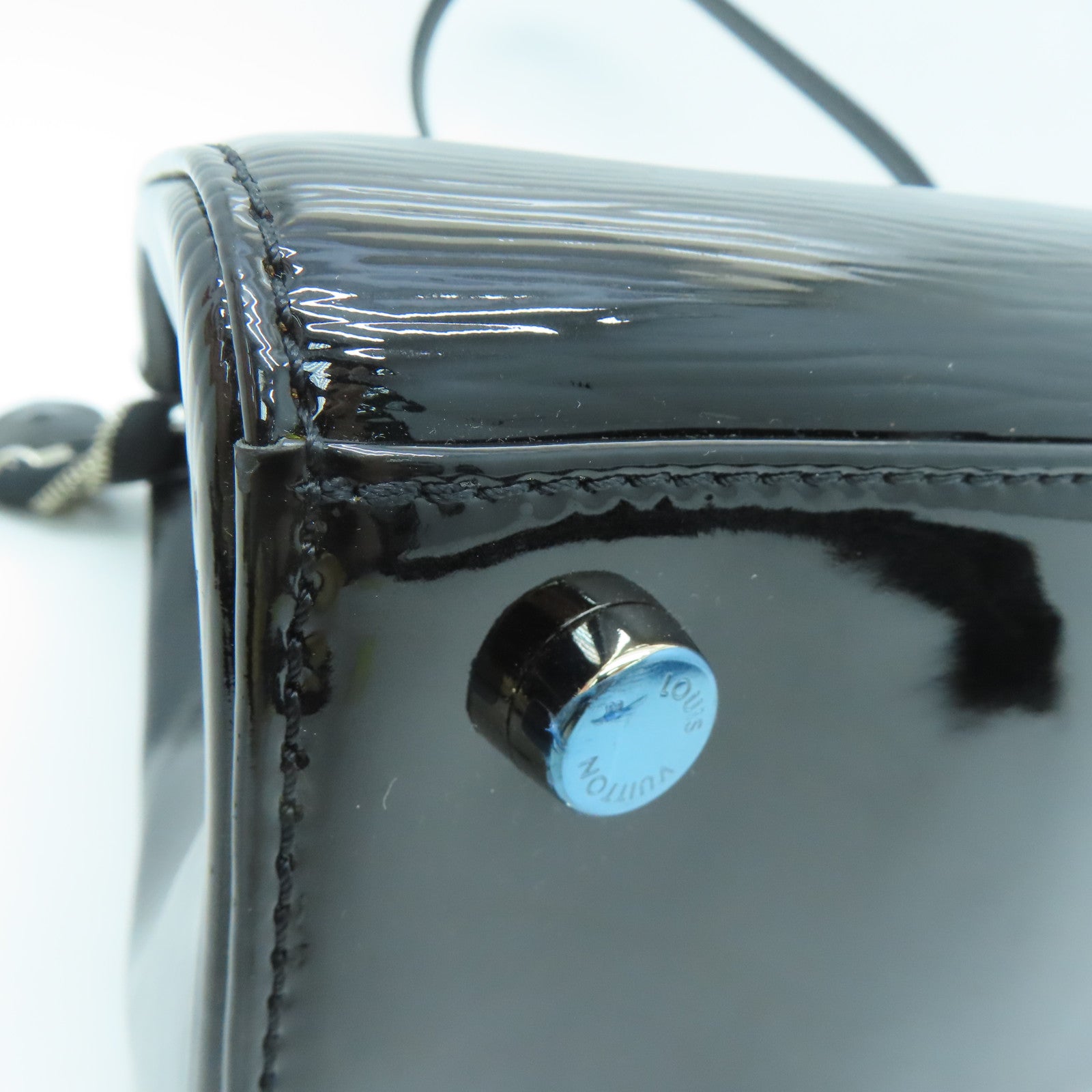 LOUIS VUITTON Epi Shiny Brea MM Silver Buckle Handle Shoulder Backpack Black