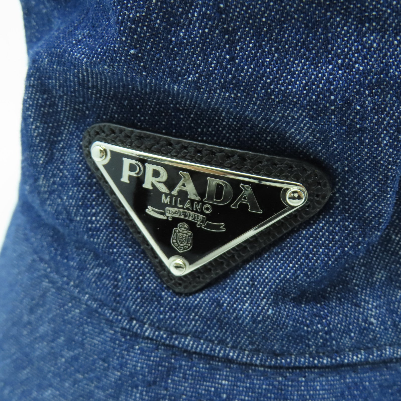 PRADA 牛仔布Hat銀扣帽藍色