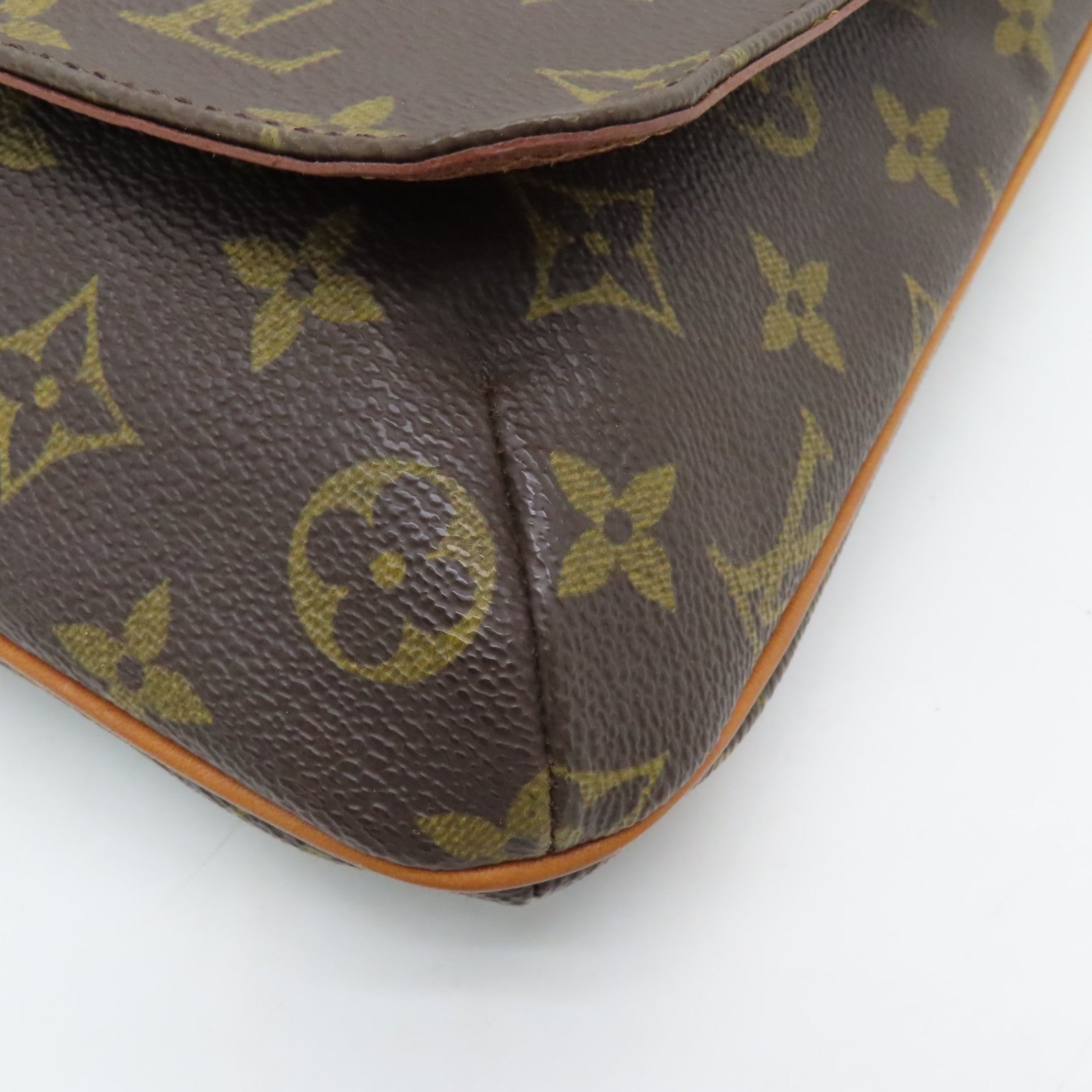 LOUIS VUITTON Monogram Musette Salsa Gold Buckle Shoulder Bag Brown