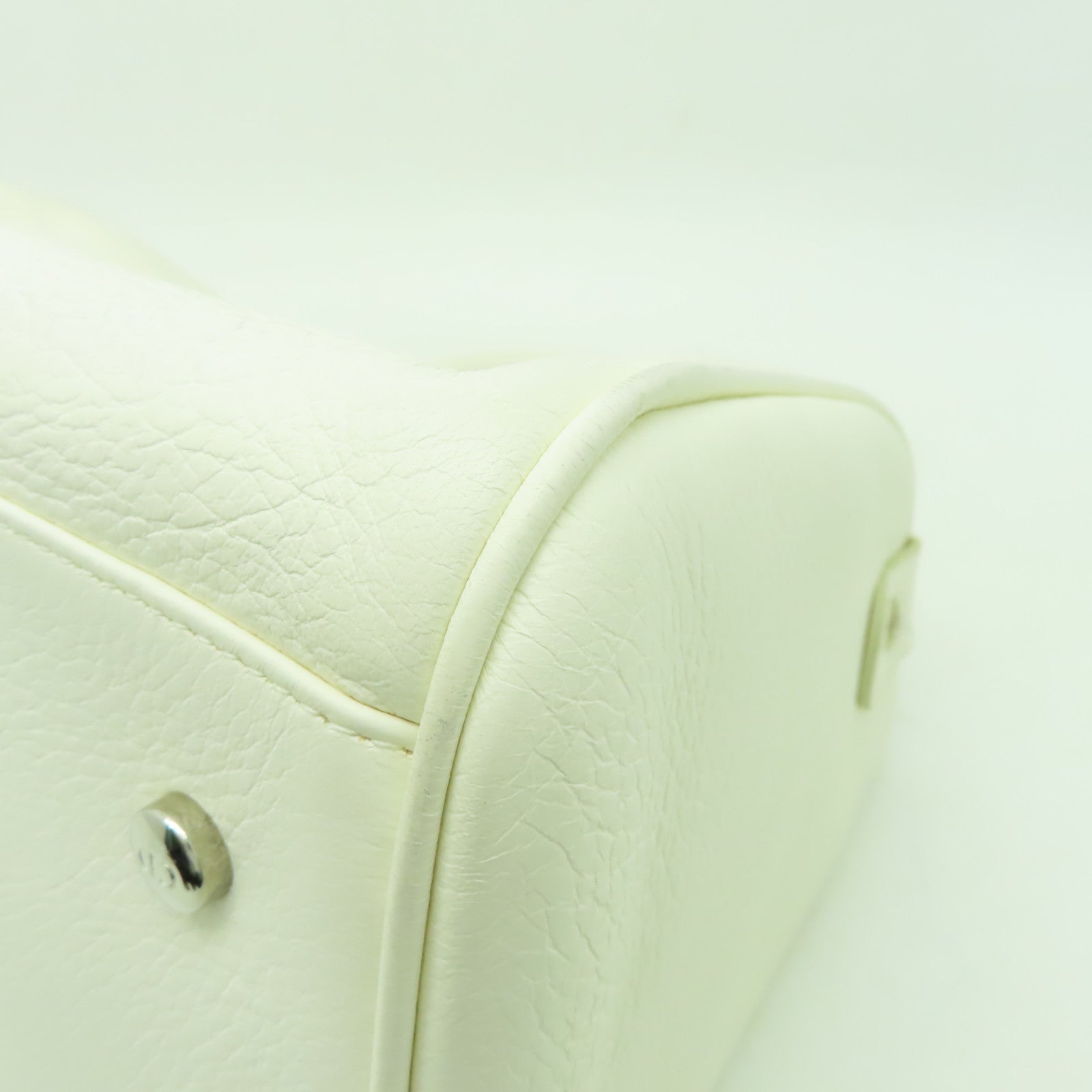 Dior 【激減優惠】牛皮皮革Hand Bag銀扣手挽袋白色
