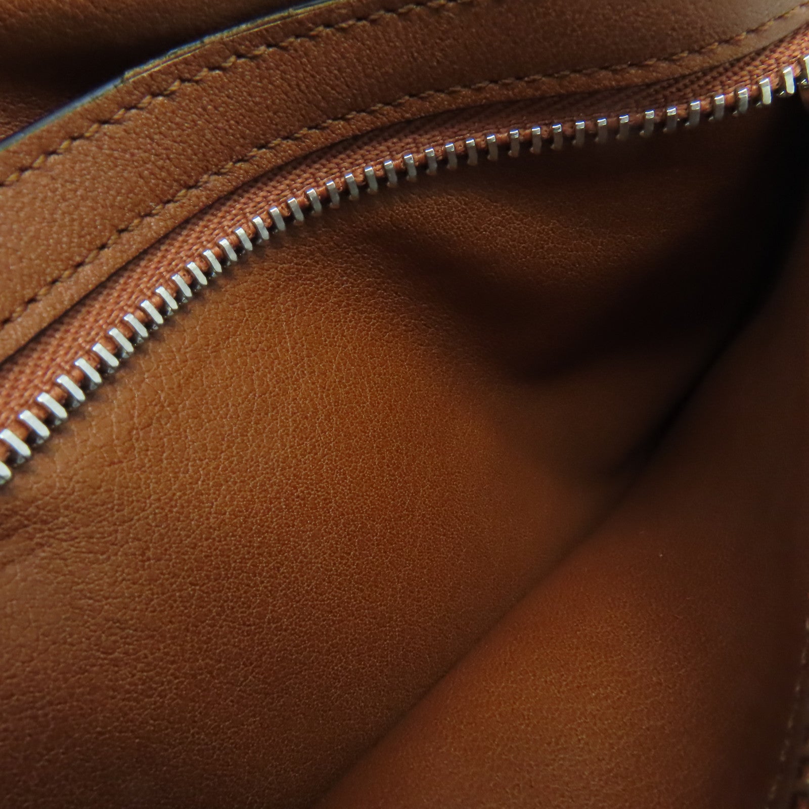 LOEWE 牛皮皮革Middle Wallet銀扣錢包藍色/啡色