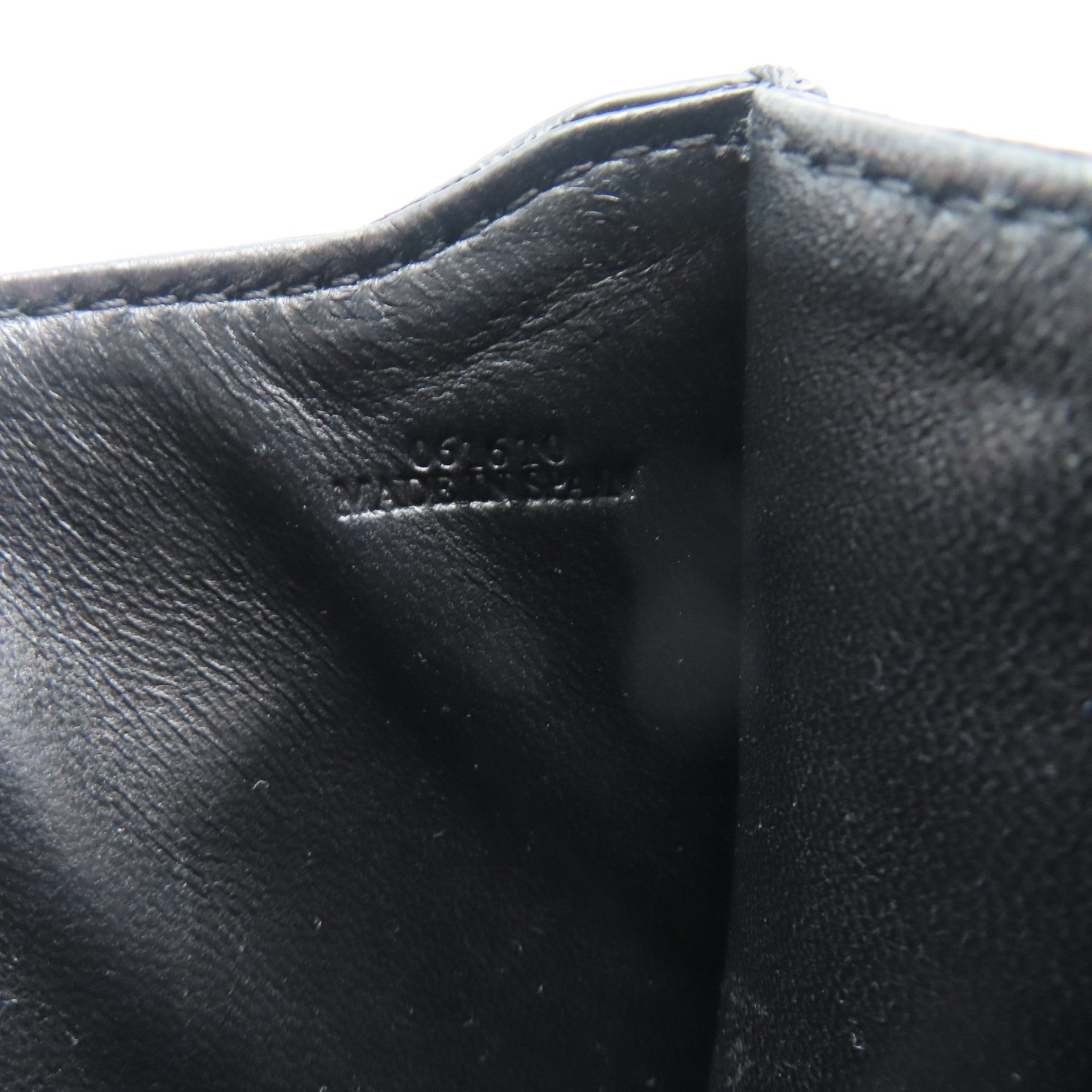 LOEWE 牛皮皮革Barcelona Small金扣肩背袋黑色