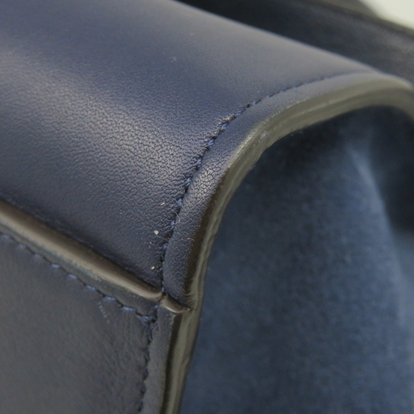 CELINE 牛皮皮革Trapeze金扣肩背袋深蓝色