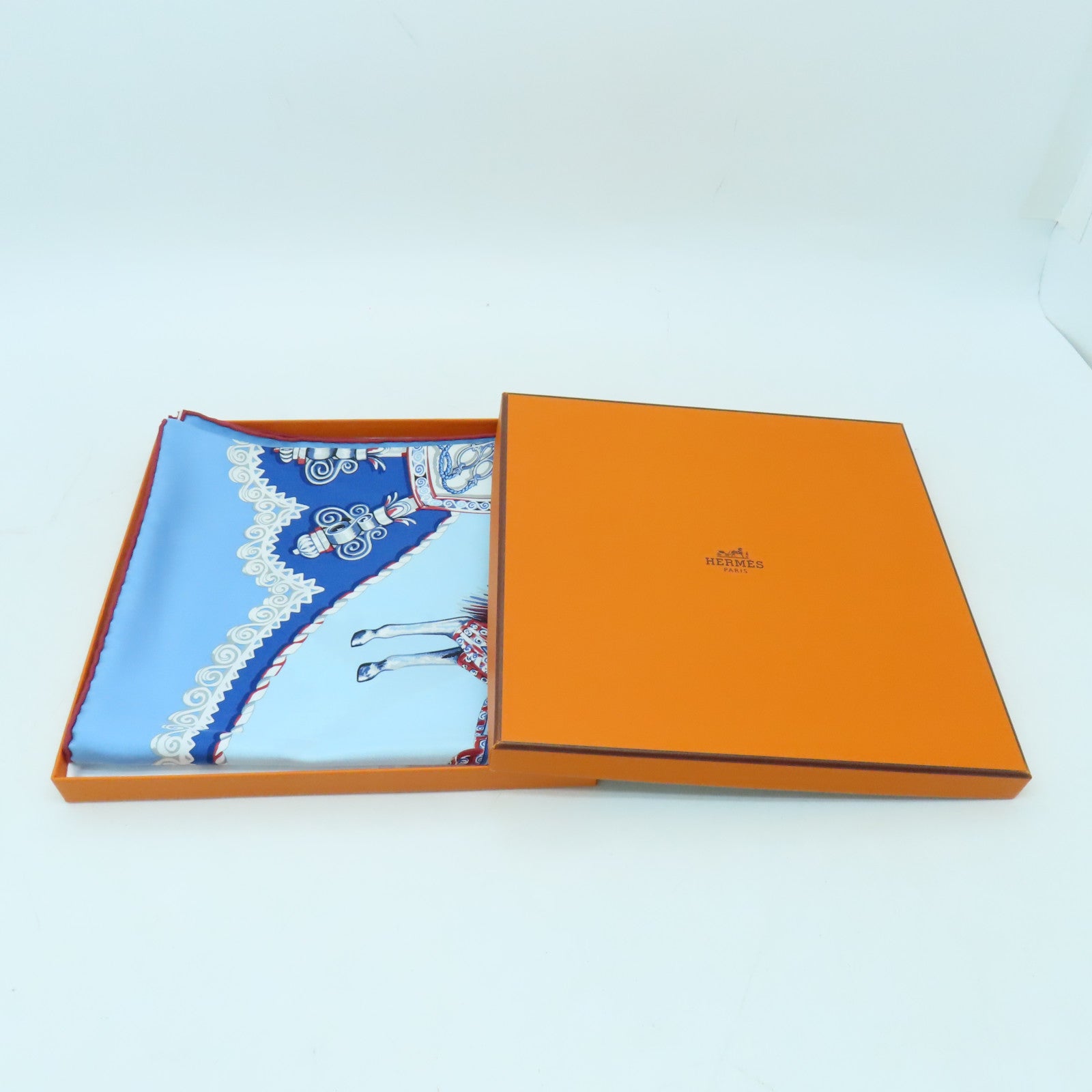 HERMES 絲質Scarf絲巾淺藍色/白色/紅色