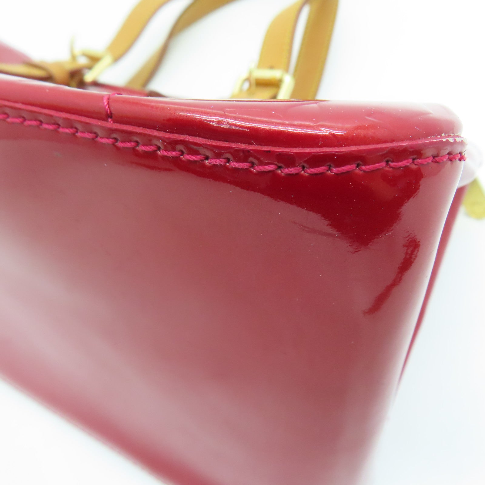 LOUIS VUITTON Mono-Vernis Rosewood Avenue Shoulder Bag金扣肩背袋红色